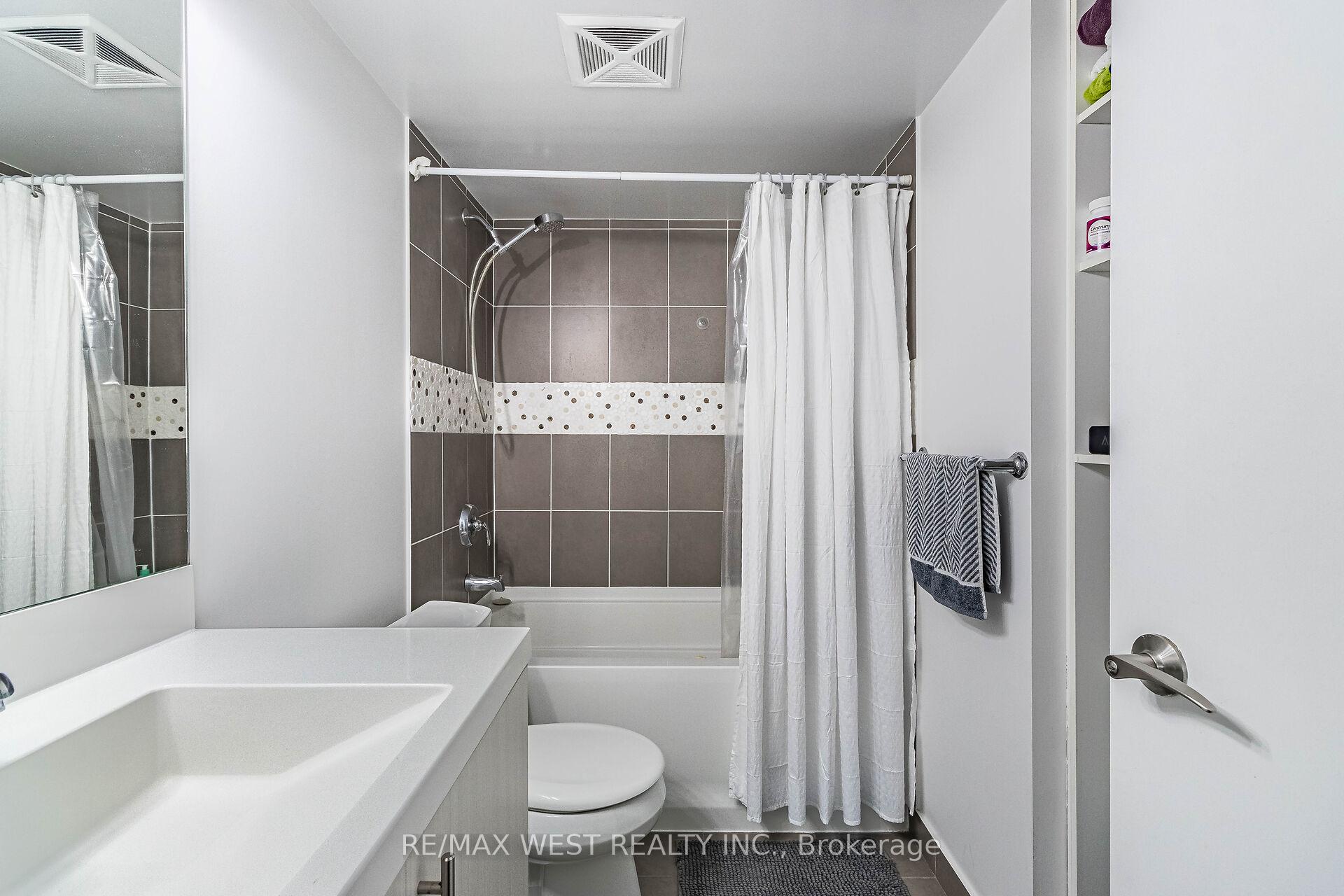 #730 - 36 Via Bagnato Ave, Toronto, ON M6A0B7 | 3 Bedroom 2 Bathroom Condo Apt | Image 21