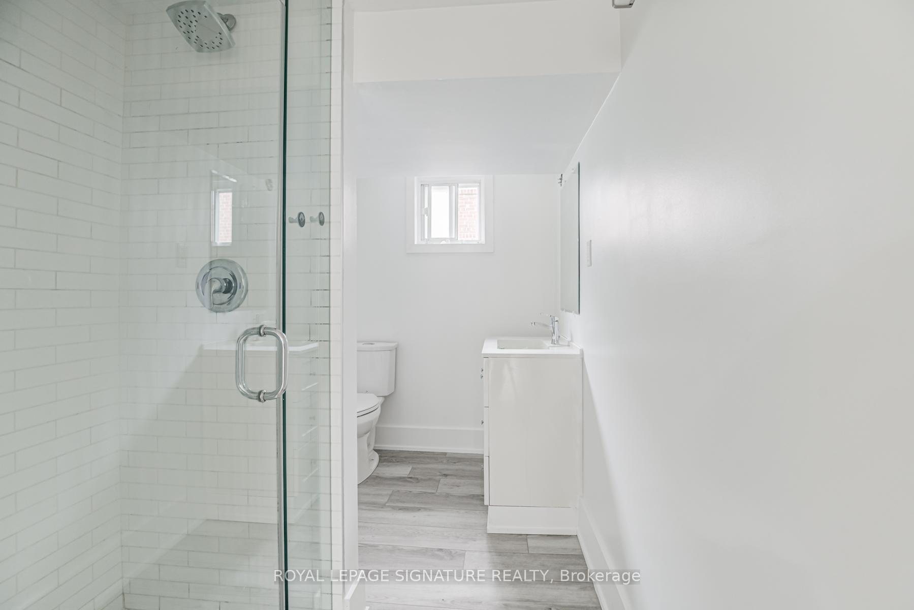 6 Bonnyview Dr, Toronto, ON M8Y3G6 | 3 Bedroom 2 Bathroom Detached House | Image 32