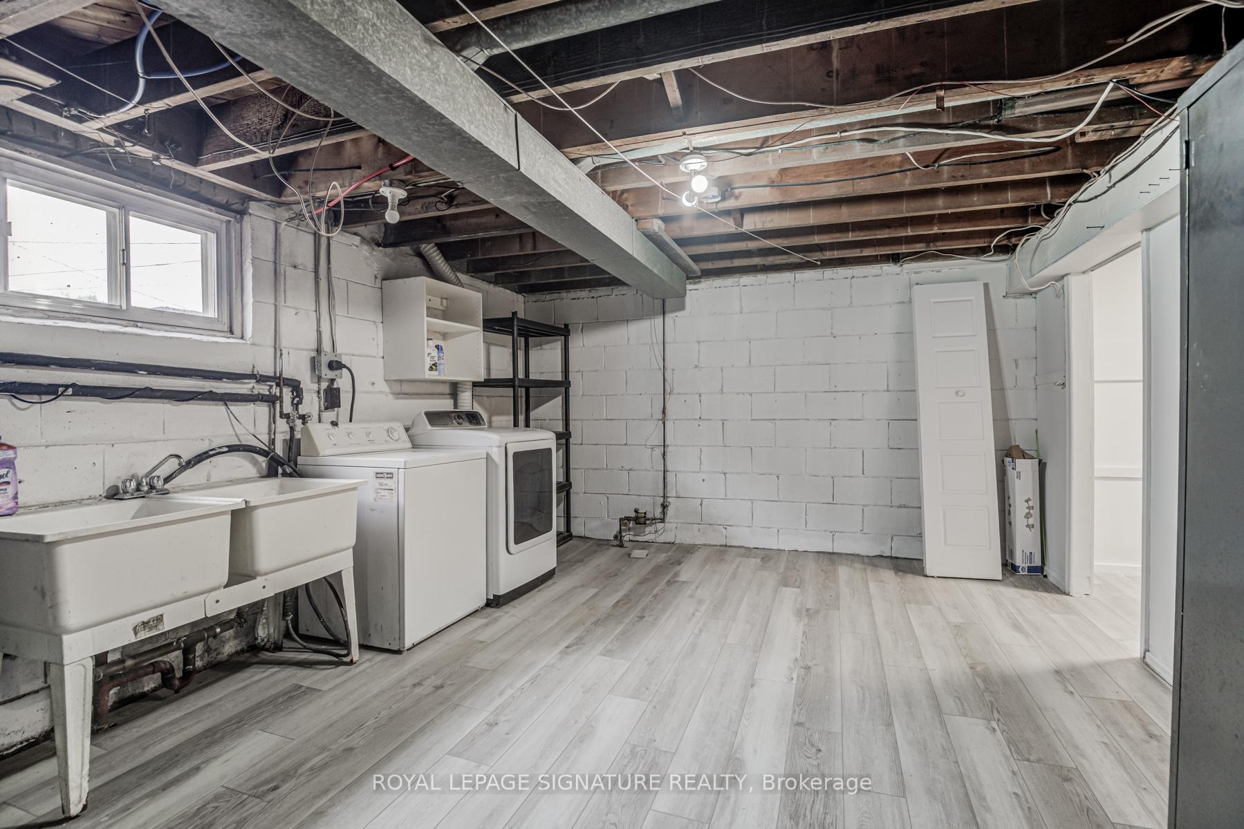 6 Bonnyview Dr, Toronto, ON M8Y3G6 | 3 Bedroom 2 Bathroom Detached House | Image 33