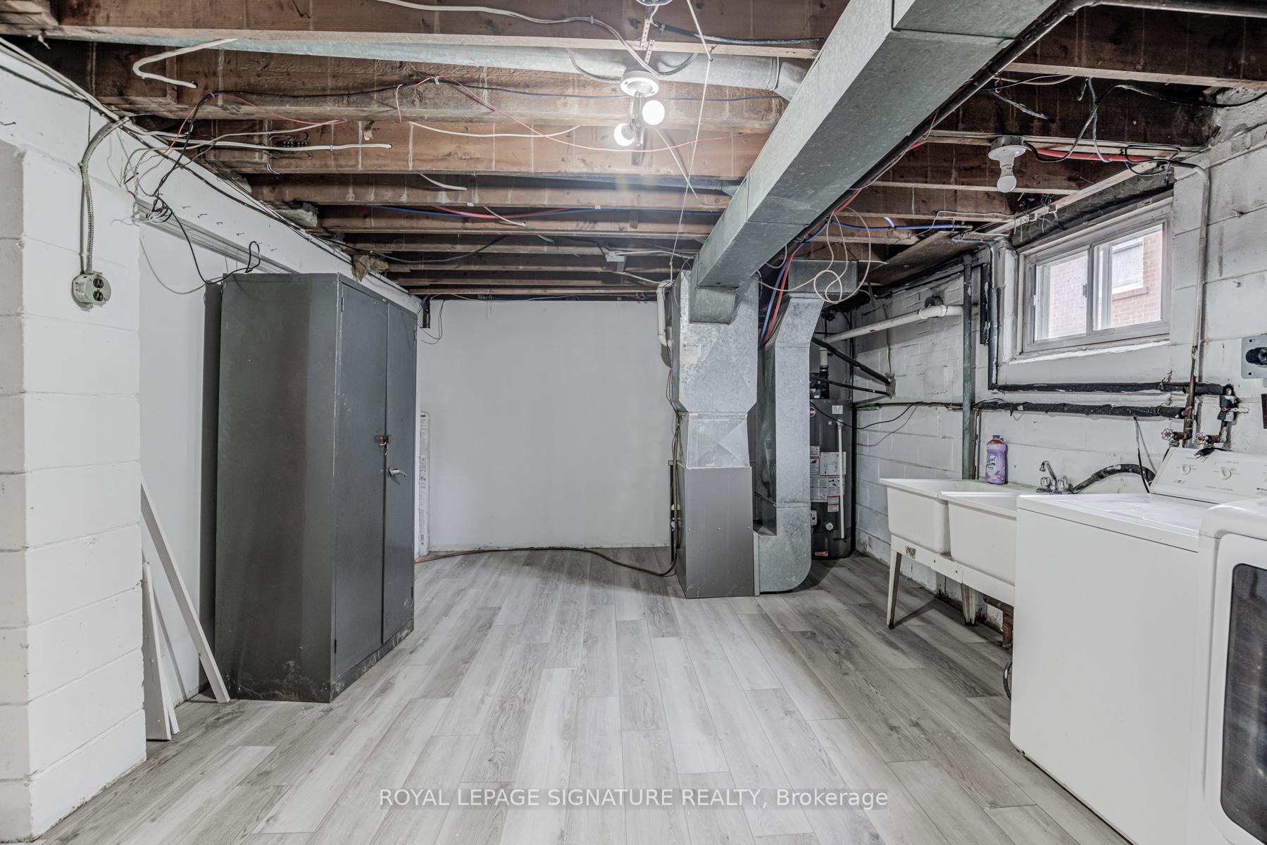 6 Bonnyview Dr, Toronto, ON M8Y3G6 | 3 Bedroom 2 Bathroom Detached House | Image 35