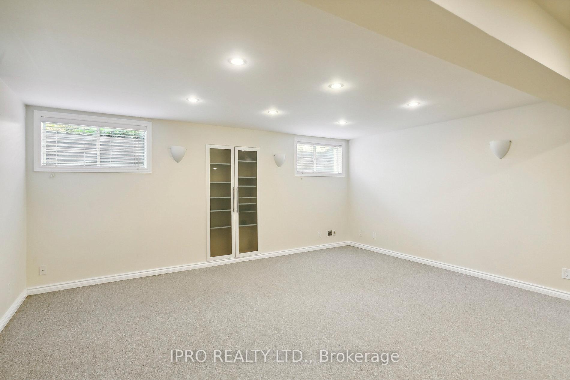 6829 Golden Hills Way, Mississauga, ON L5W1P3 | 4 Bedroom 4 Bathroom Detached House | Image 30