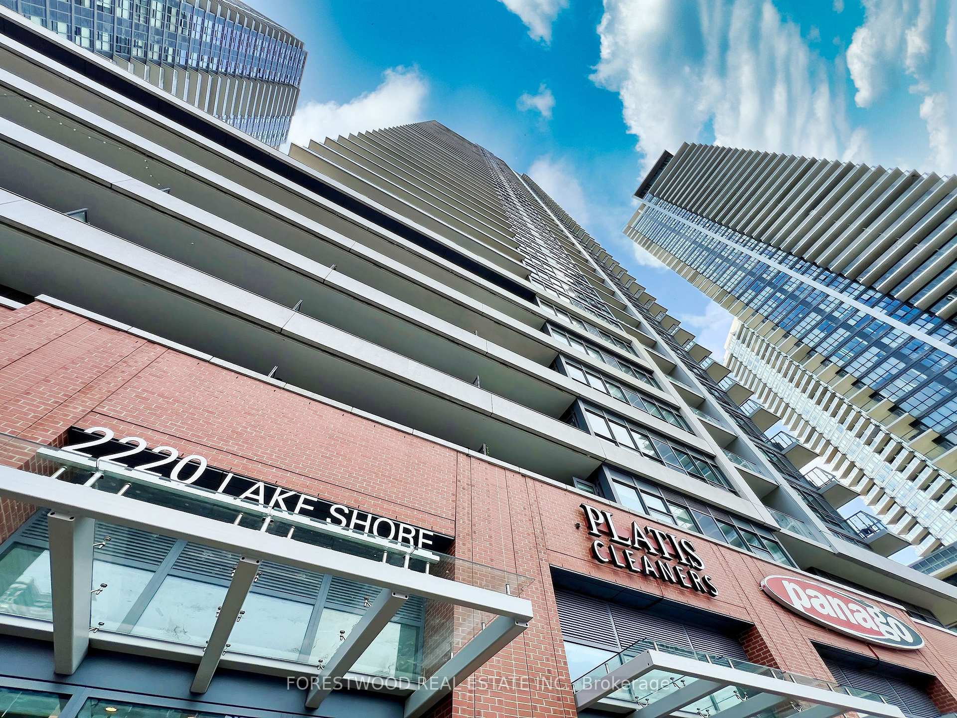 #1003 - 2220 Lake Shore Blvd W, Toronto, ON M8V0C1 | 1 Bedroom 1 Bathroom Condo Apt | Image 3