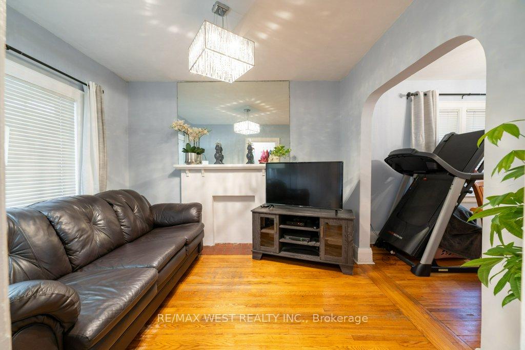 3 Chambers Ave, Toronto, ON M6N3L8 | 3 Bedroom 1 Bathroom Semi-Detached House | Image 13