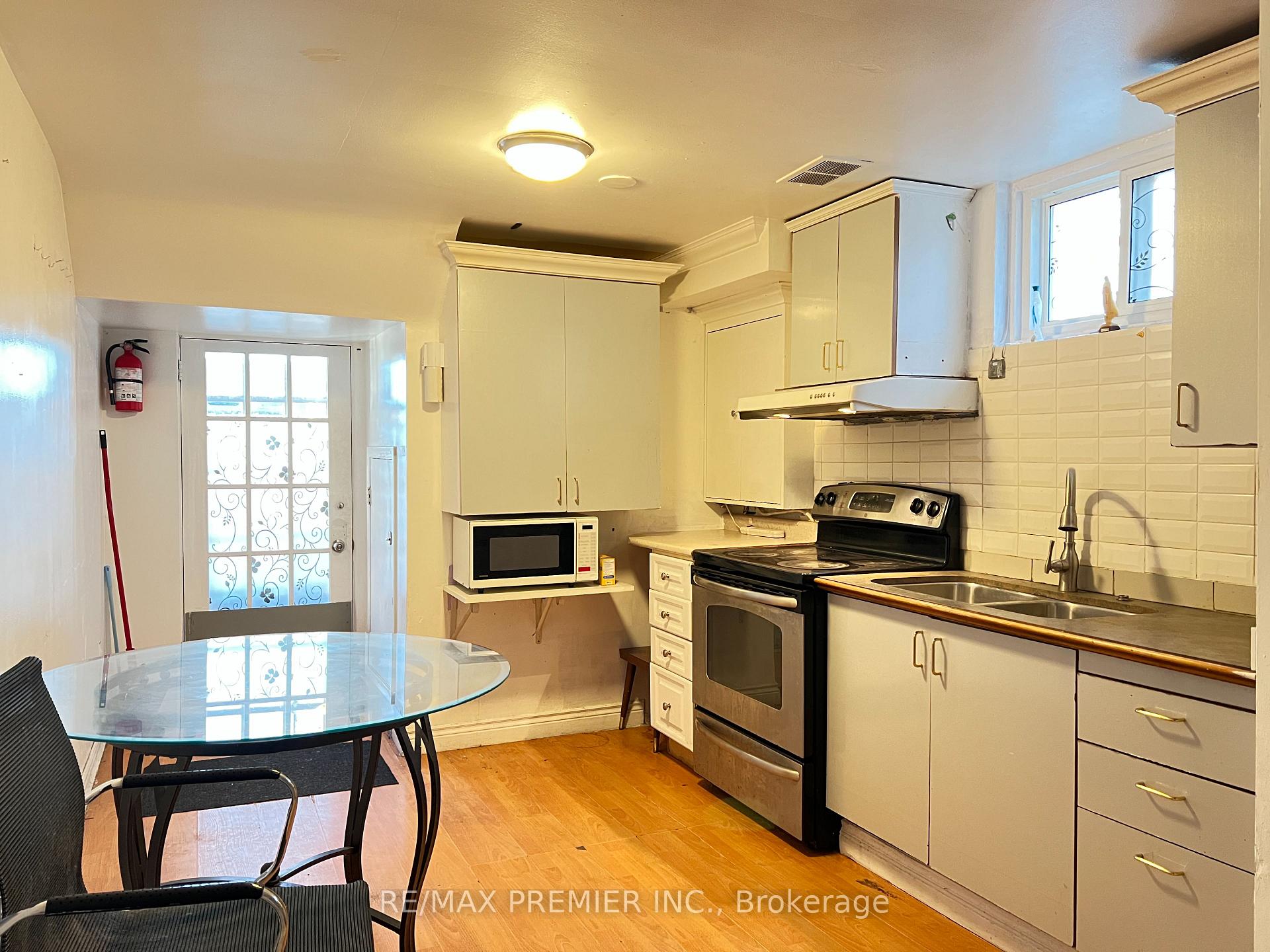 26 Thurrock Rd, Toronto, ON M3L1P6 | 3 Bedroom 2 Bathroom Semi-Detached House | Image 13