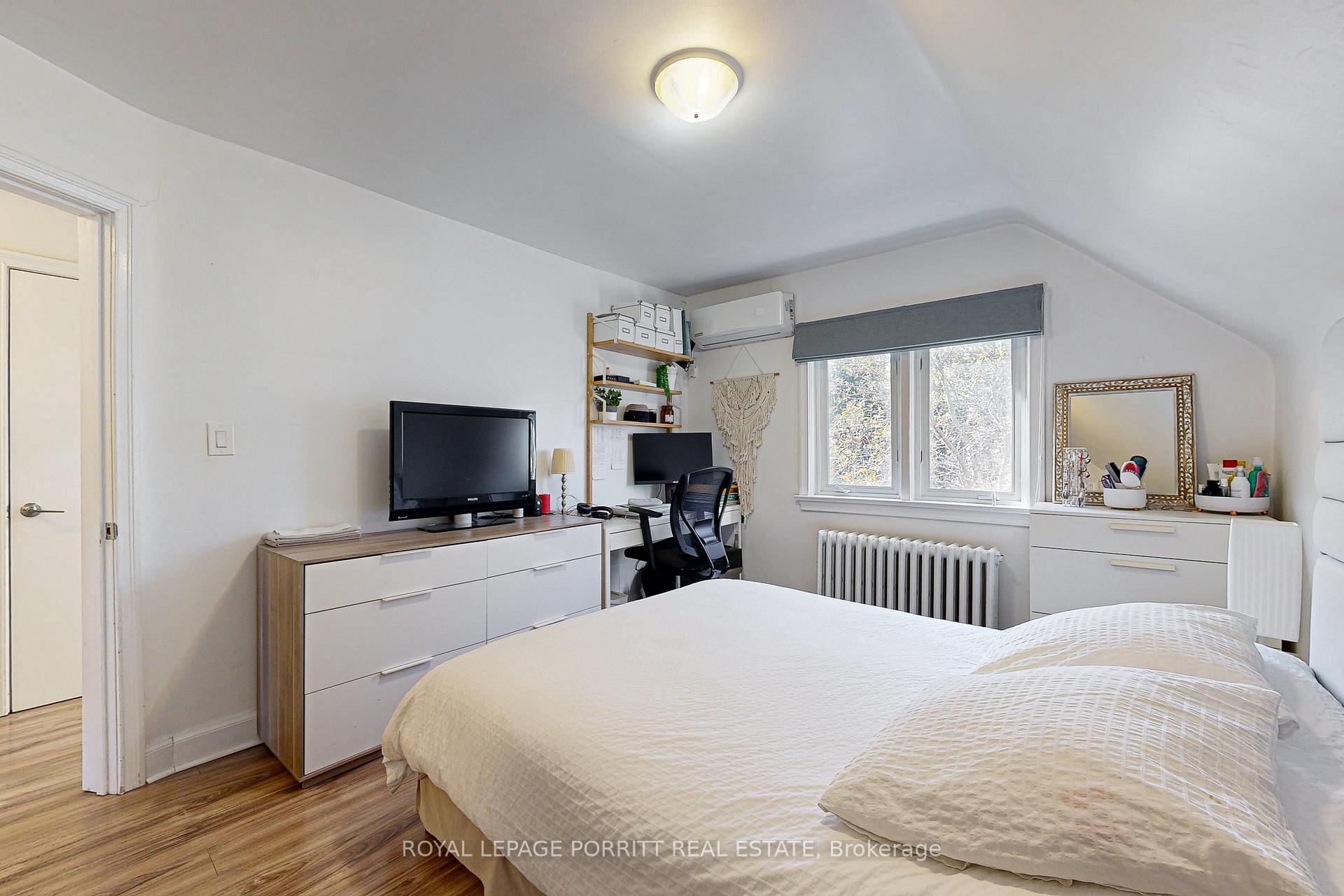 110 Prince Edward Dr S, Toronto, ON M8Y3V9 | 3 Bedroom 2 Bathroom Detached House | Image 20