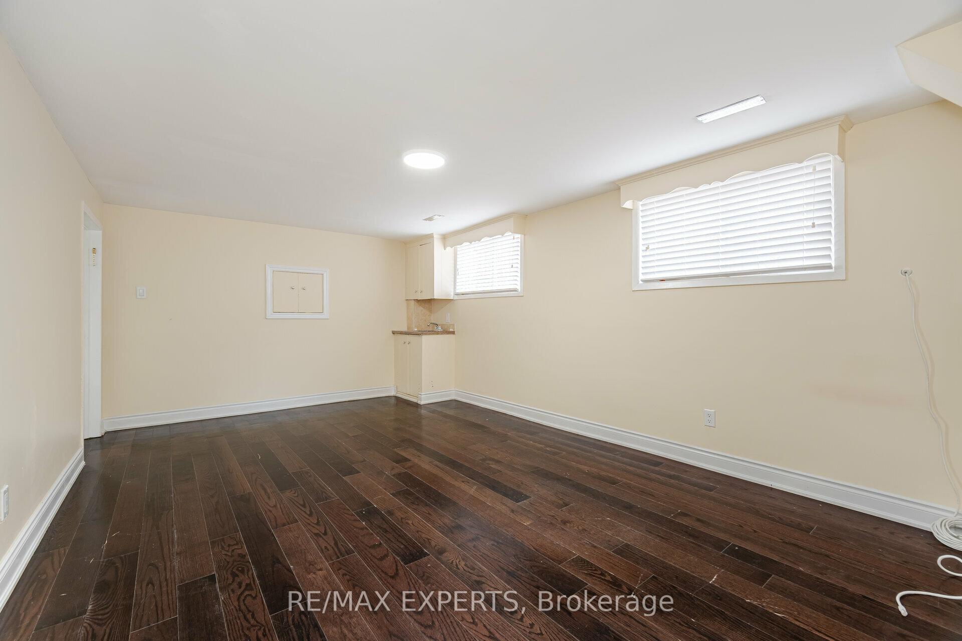 23 Benrubin Dr, Toronto, ON M9L2H3 | 3 Bedroom 3 Bathroom Semi-Detached House | Image 29