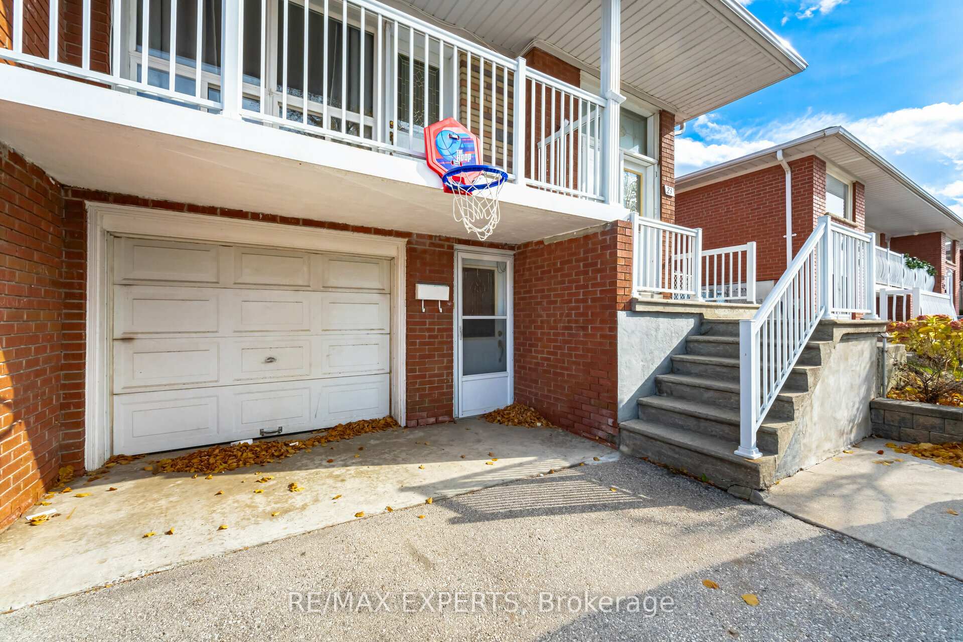 23 Benrubin Dr, Toronto, ON M9L2H3 | 3 Bedroom 3 Bathroom Semi-Detached House | Image 3