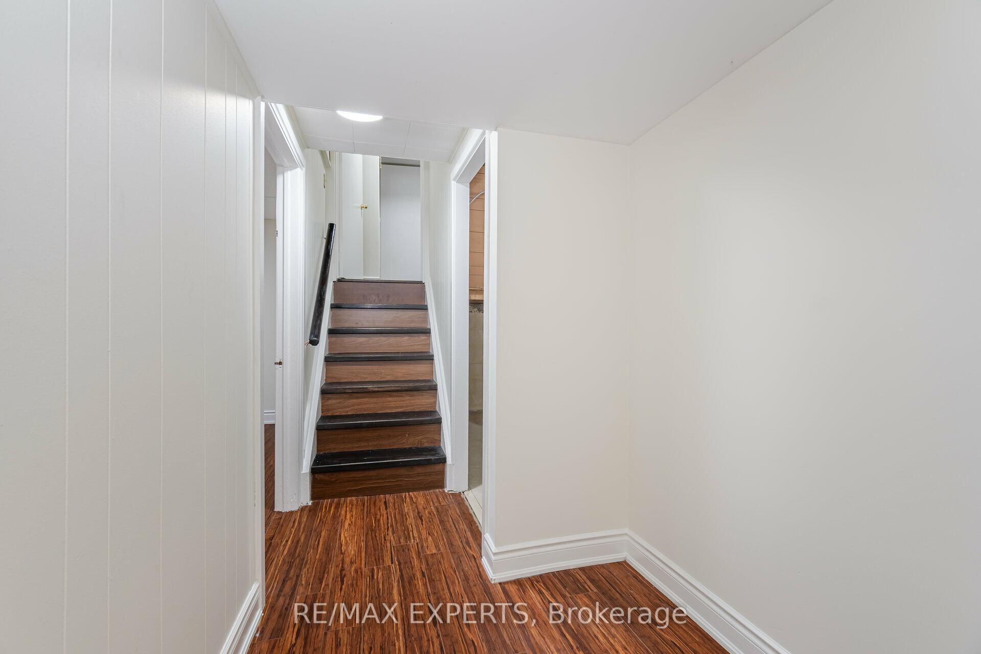 23 Benrubin Dr, Toronto, ON M9L2H3 | 3 Bedroom 3 Bathroom Semi-Detached House | Image 30