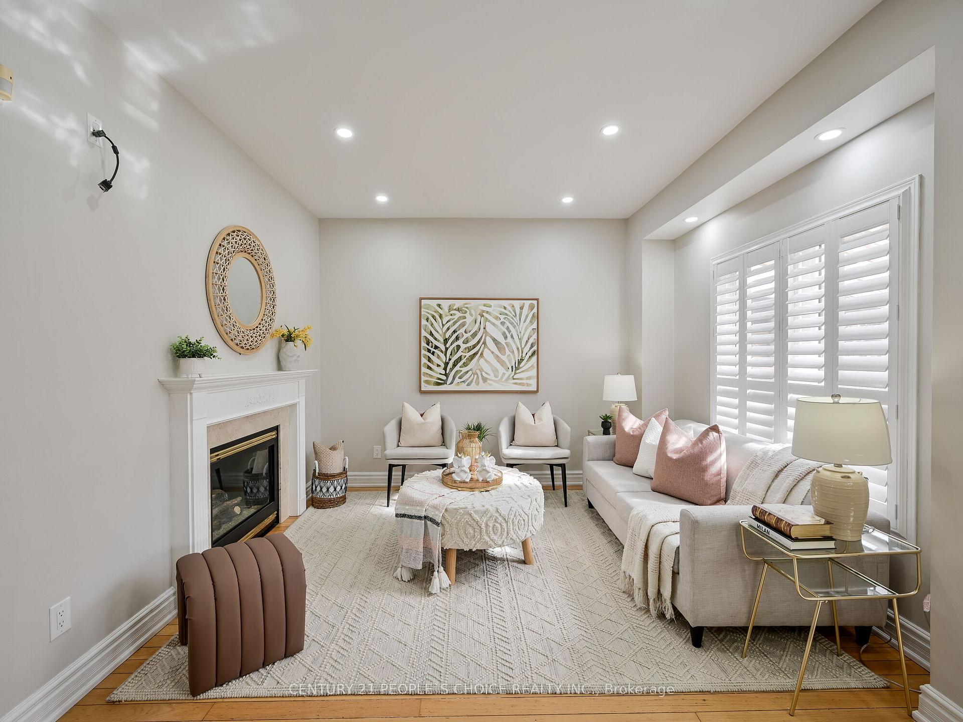 798 Crawford Mill Ave, Mississauga, ON L5W1B5 | 4 Bedroom 4 Bathroom Detached House | Image 11