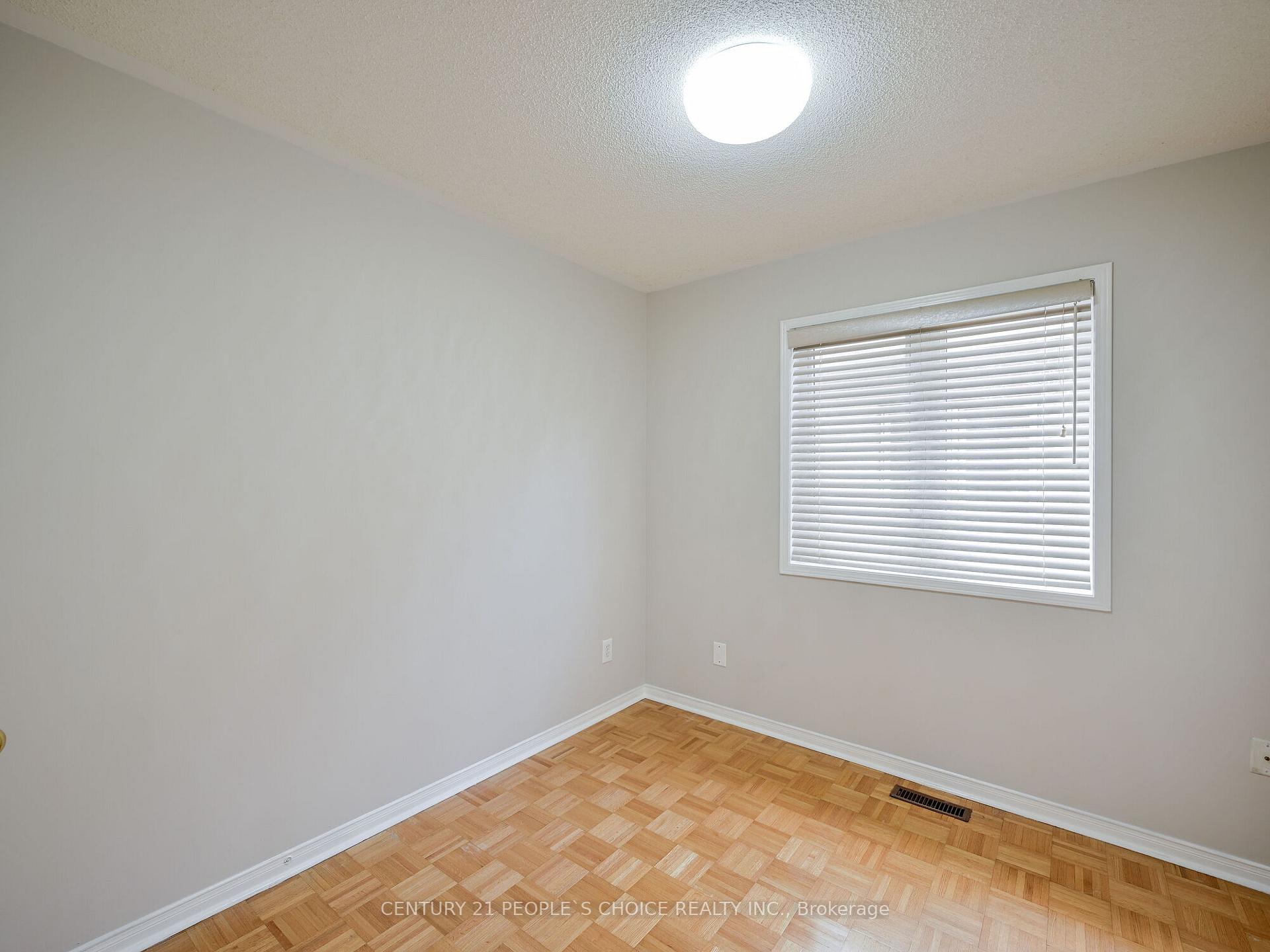 798 Crawford Mill Ave, Mississauga, ON L5W1B5 | 4 Bedroom 4 Bathroom Detached House | Image 27