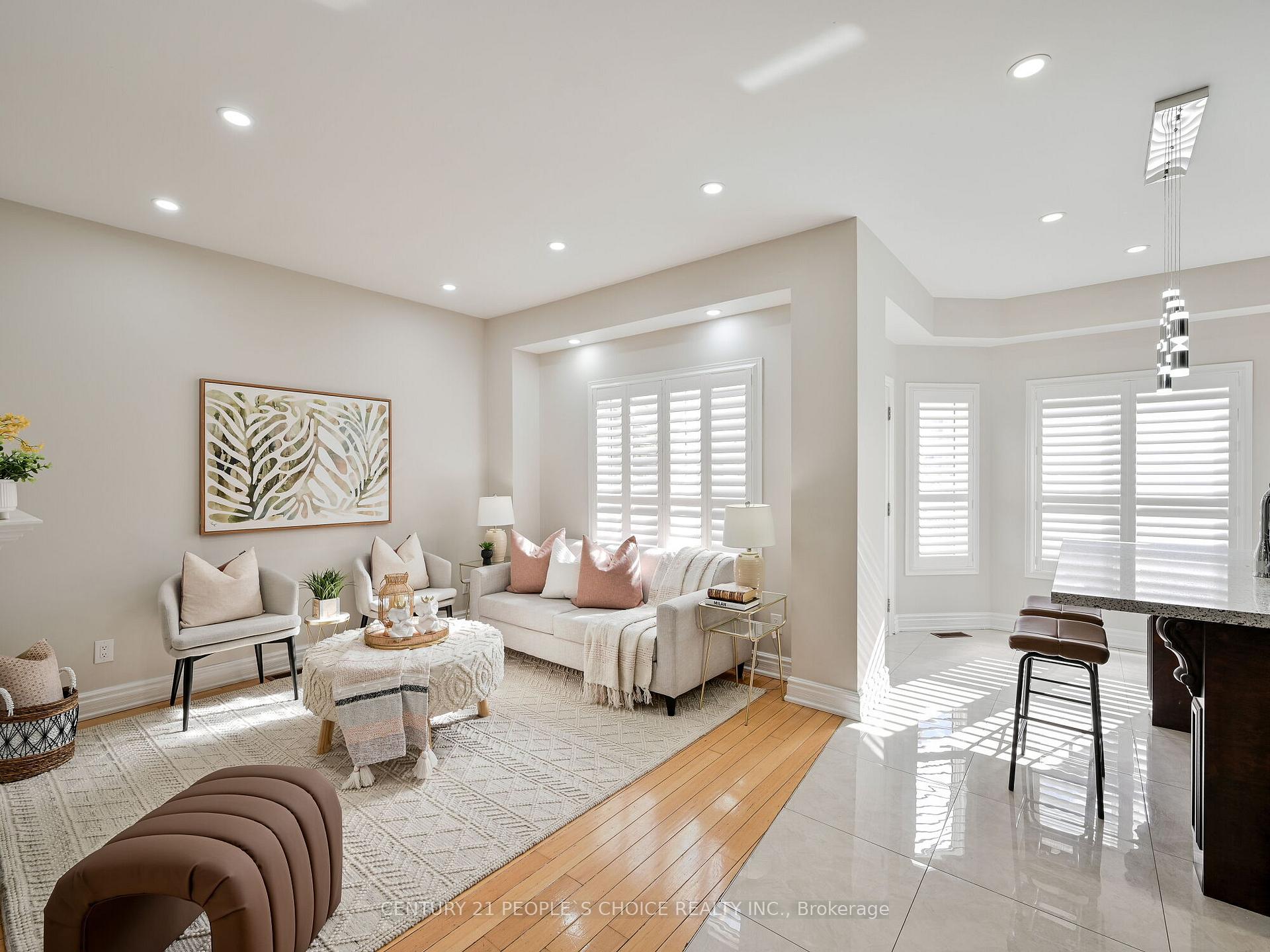 798 Crawford Mill Ave, Mississauga, ON L5W1B5 | 4 Bedroom 4 Bathroom Detached House | Image 9