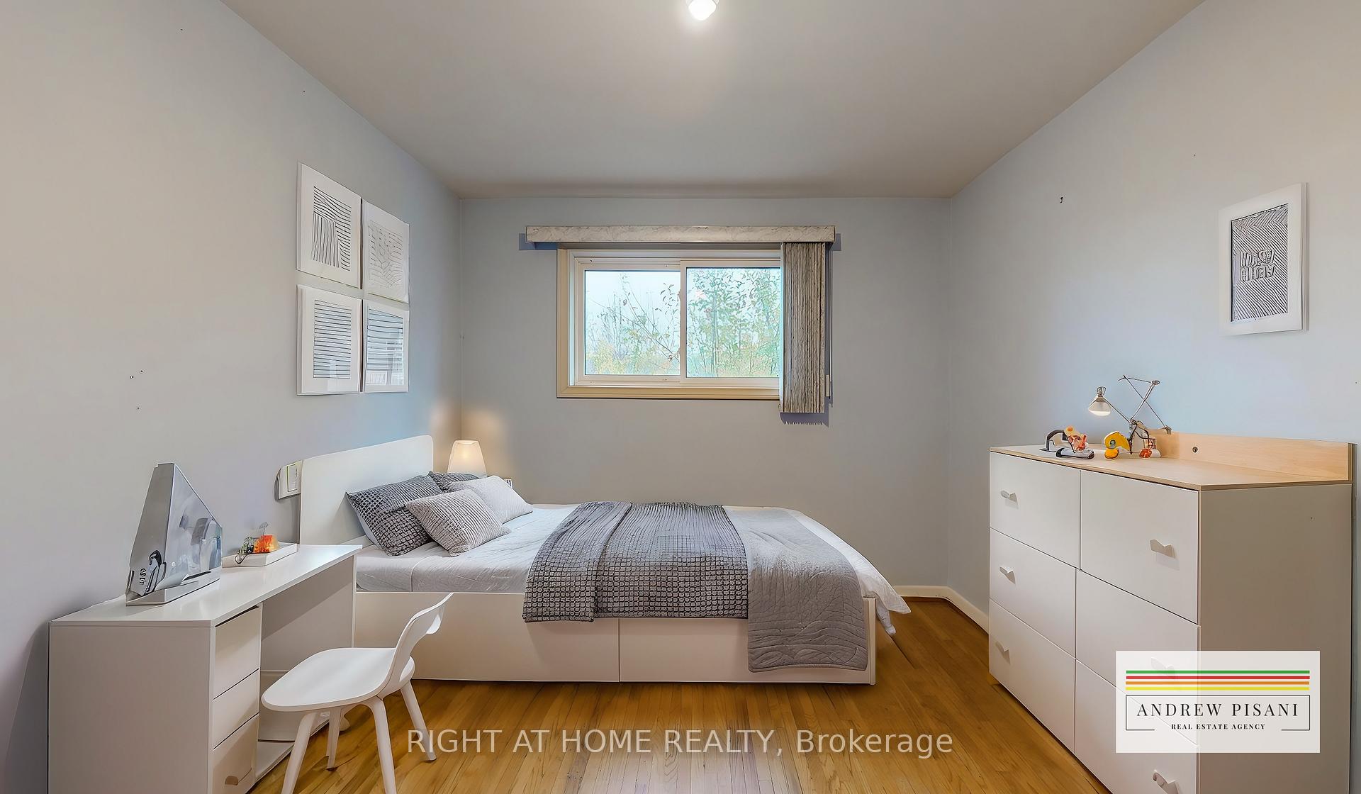 101 Elnathan Cres, Toronto, ON M9L2G2 | 3 Bedroom 2 Bathroom Semi-Detached House | Image 13