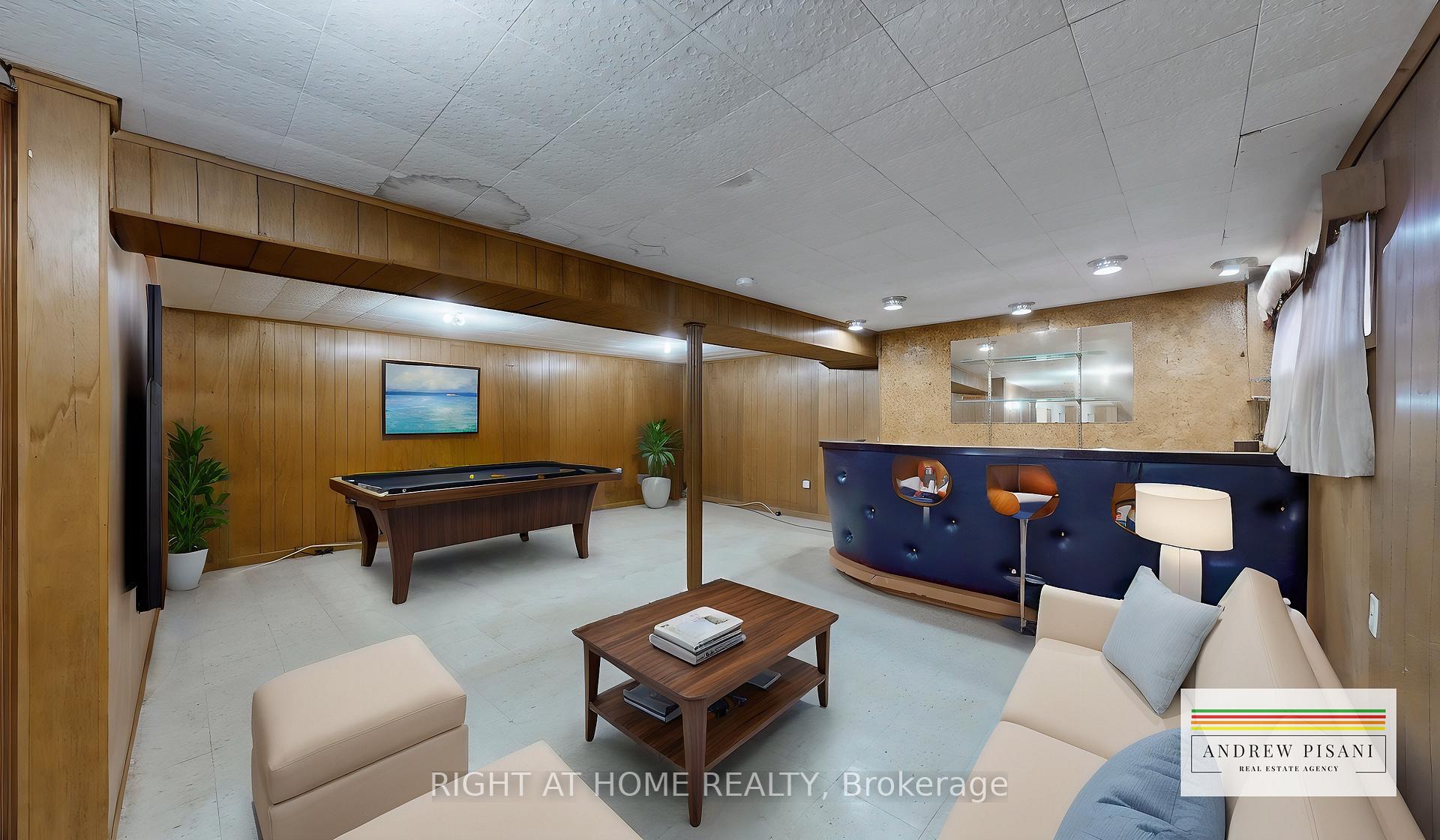 101 Elnathan Cres, Toronto, ON M9L2G2 | 3 Bedroom 2 Bathroom Semi-Detached House | Image 17