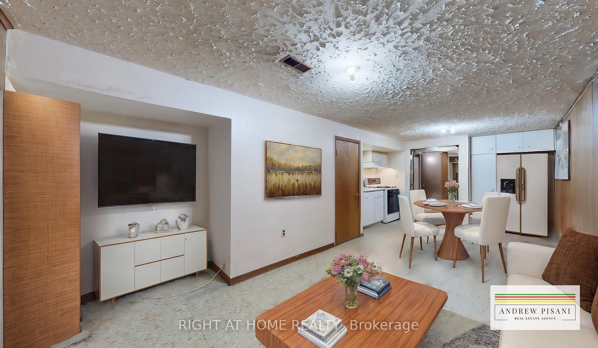 101 Elnathan Cres, Toronto, ON M9L2G2 | 3 Bedroom 2 Bathroom Semi-Detached House | Image 19