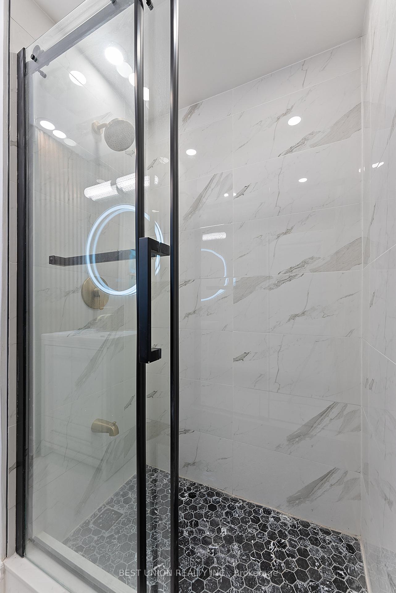 15 Burlington St, Toronto, ON M8V2L1 | 3 Bedroom 2 Bathroom Detached House | Image 16