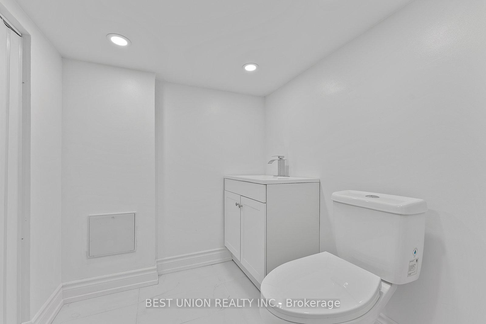 15 Burlington St, Toronto, ON M8V2L1 | 3 Bedroom 2 Bathroom Detached House | Image 18