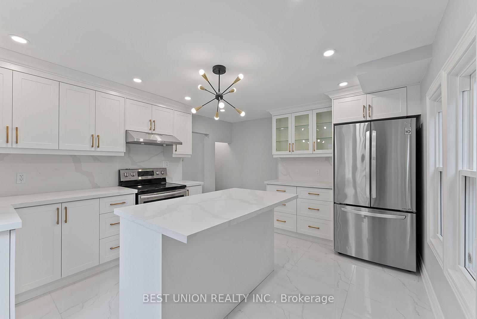 15 Burlington St, Toronto, ON M8V2L1 | 3 Bedroom 2 Bathroom Detached House | Image 7