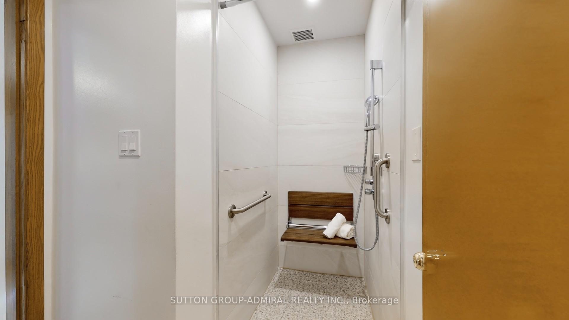 48 Dubray Ave, Toronto, ON M3K1V5 | 3 Bedroom 3 Bathroom Semi-Detached House | Image 11