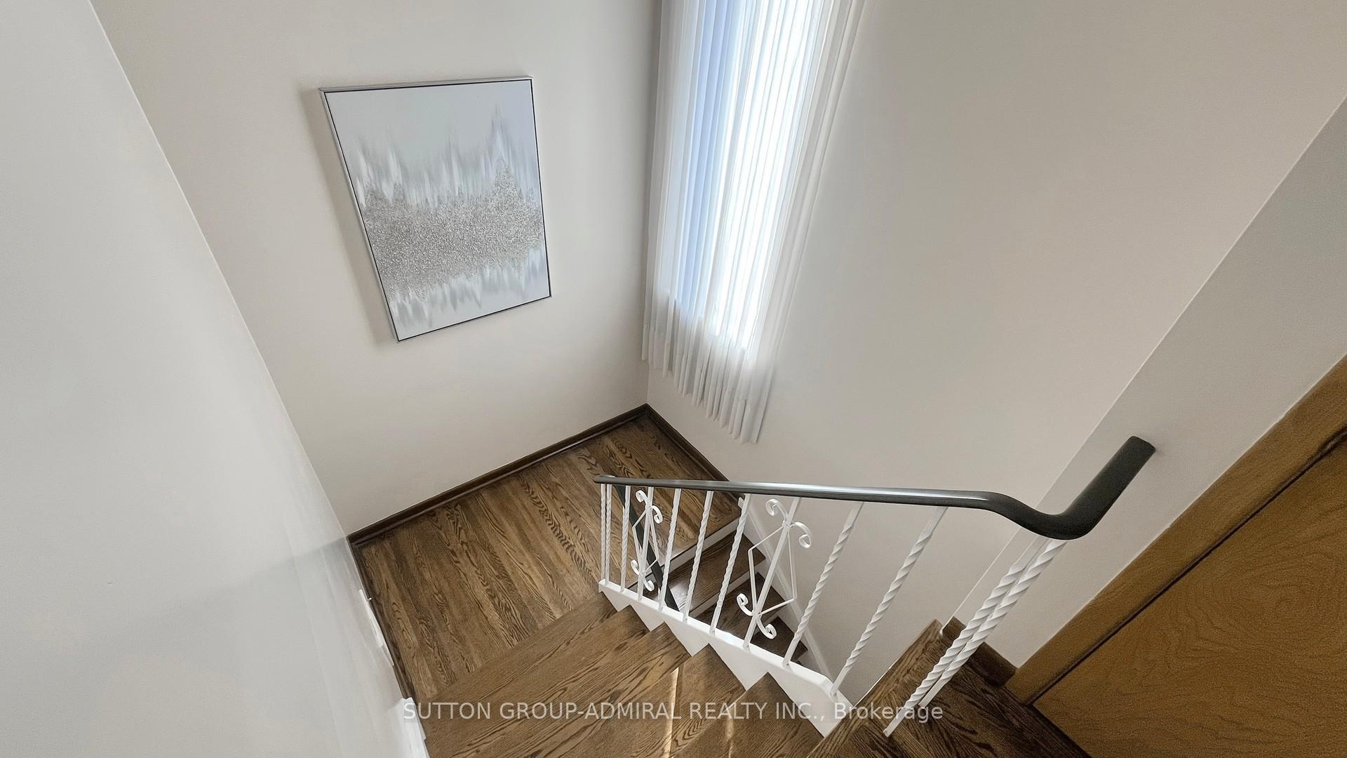 48 Dubray Ave, Toronto, ON M3K1V5 | 3 Bedroom 3 Bathroom Semi-Detached House | Image 13