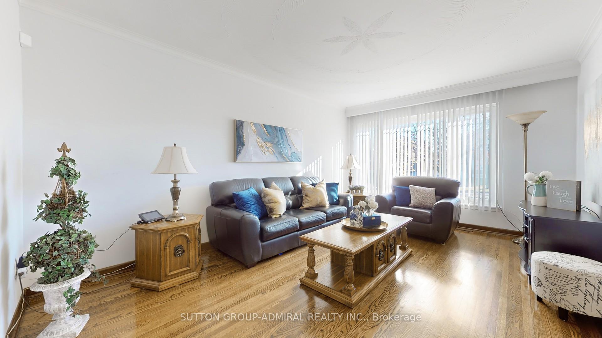 48 Dubray Ave, Toronto, ON M3K1V5 | 3 Bedroom 3 Bathroom Semi-Detached House | Image 4