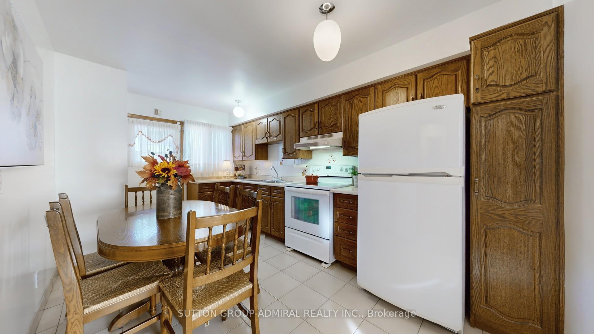 48 Dubray Ave, Toronto, ON M3K1V5 | 3 Bedroom 3 Bathroom Semi-Detached House | Image 7