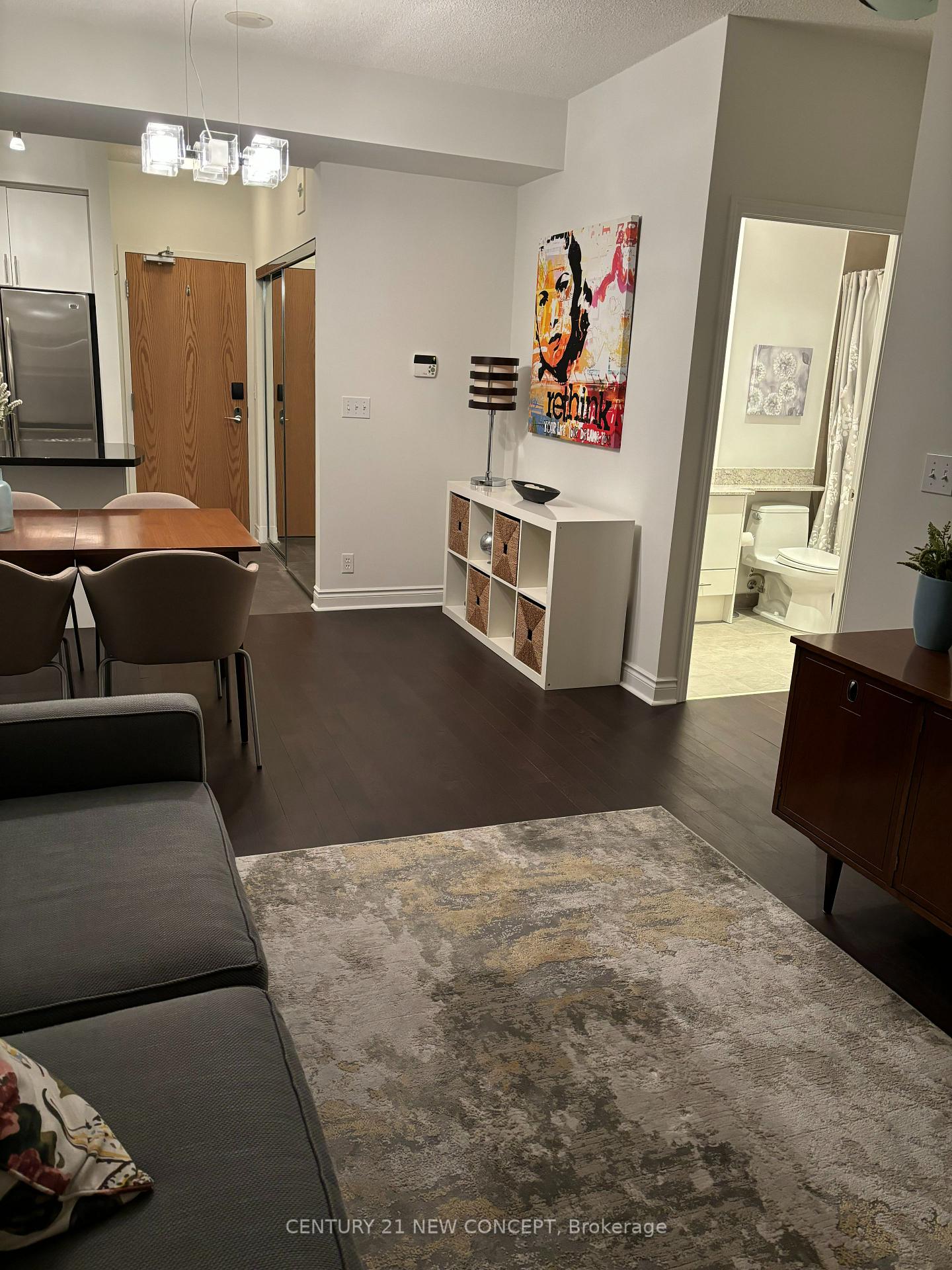 #704 - 1900 Lake Shore Blvd W, Toronto, ON M6S1A4 | 1 Bedroom 1 Bathroom Condo Apt