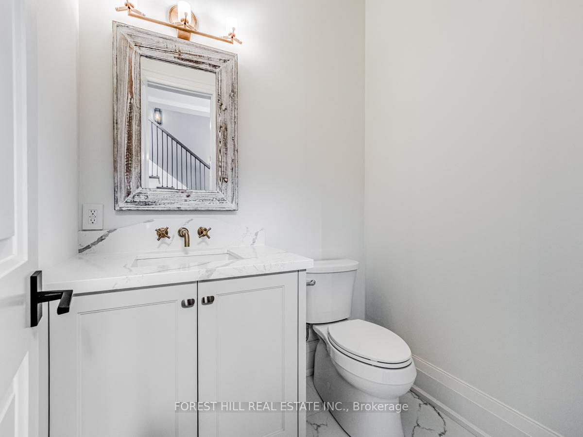 7089 Second Line W, Mississauga, ON L5W1A1 | 4 Bedroom 6 Bathroom Detached House | Image 12