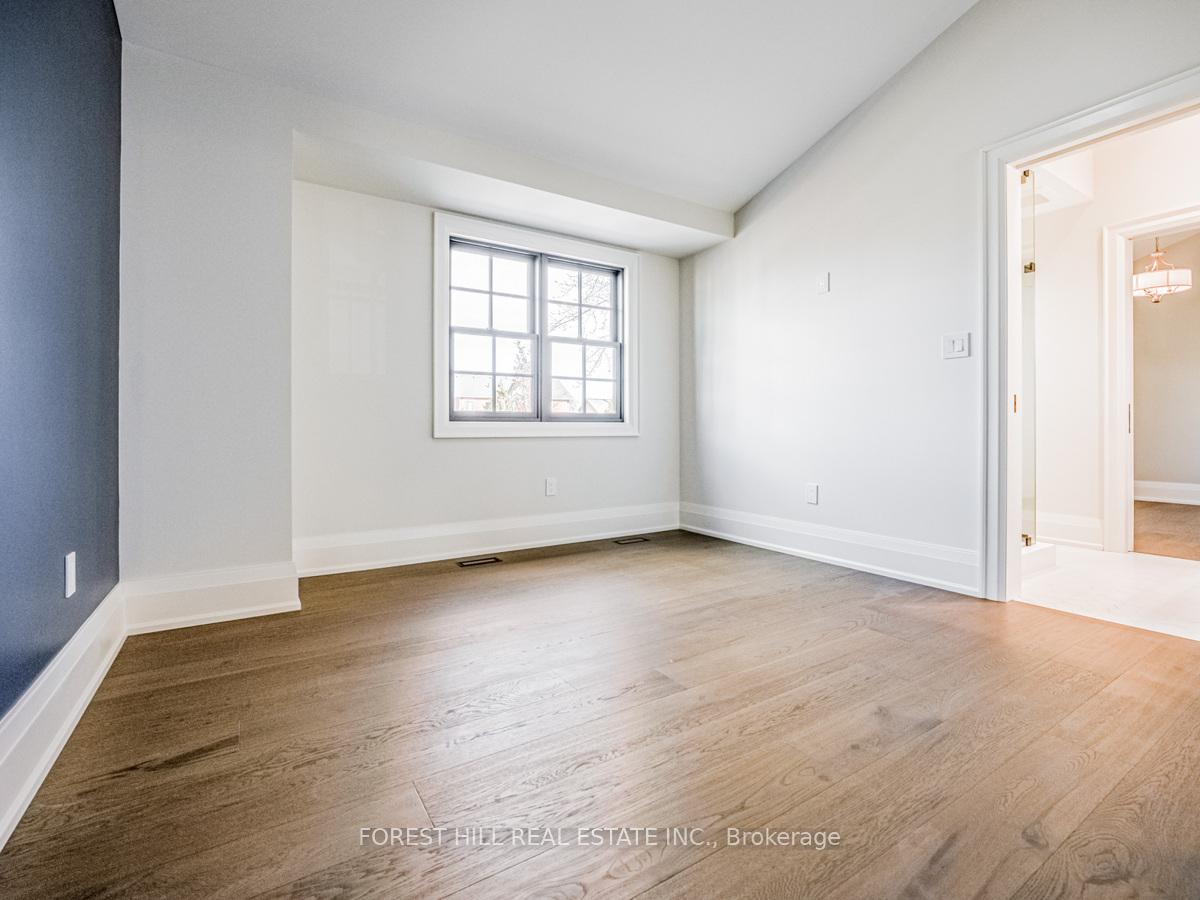 7089 Second Line W, Mississauga, ON L5W1A1 | 4 Bedroom 6 Bathroom Detached House | Image 25