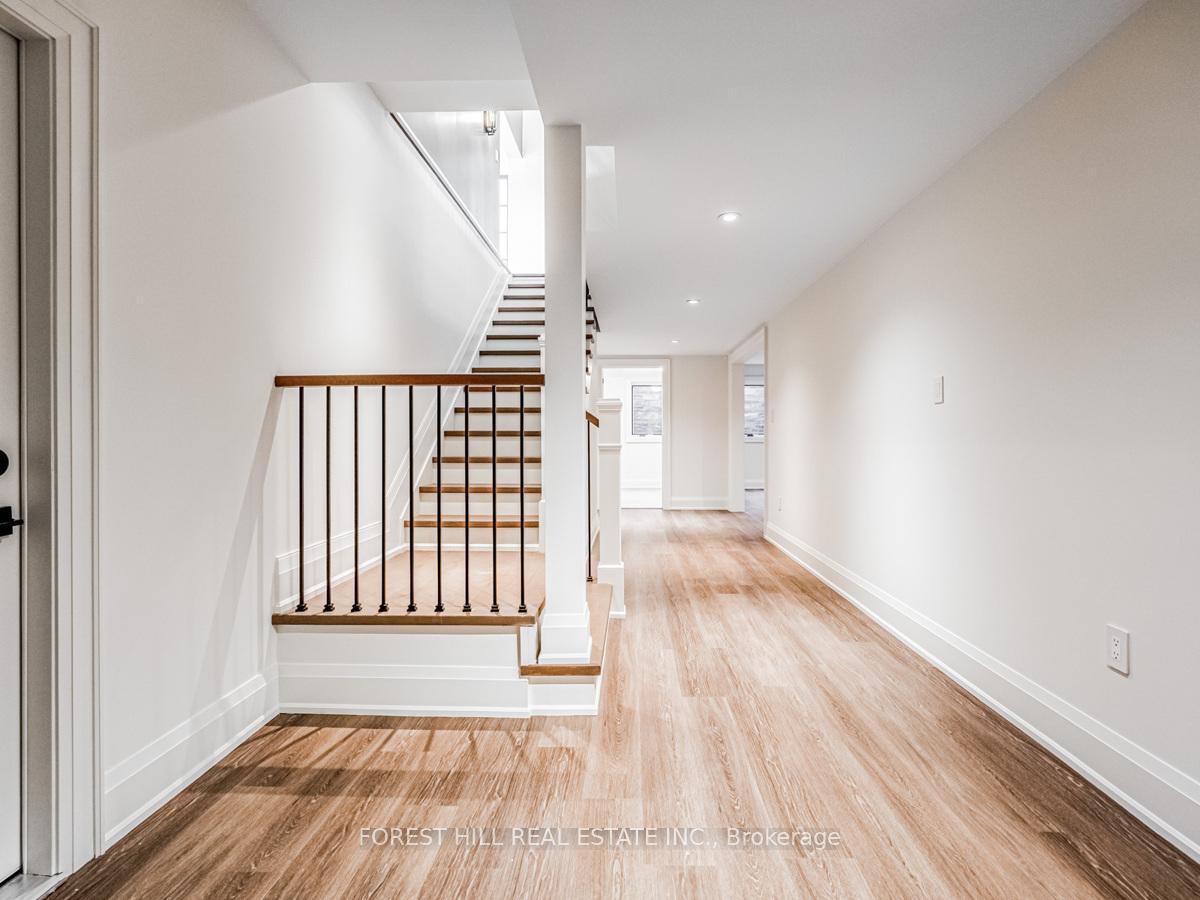 7089 Second Line W, Mississauga, ON L5W1A1 | 4 Bedroom 6 Bathroom Detached House | Image 30