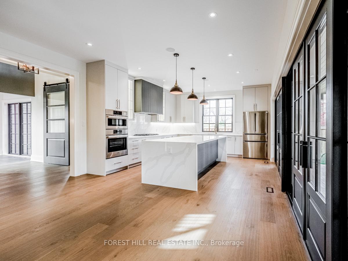 7089 Second Line W, Mississauga, ON L5W1A1 | 4 Bedroom 6 Bathroom Detached House | Image 4