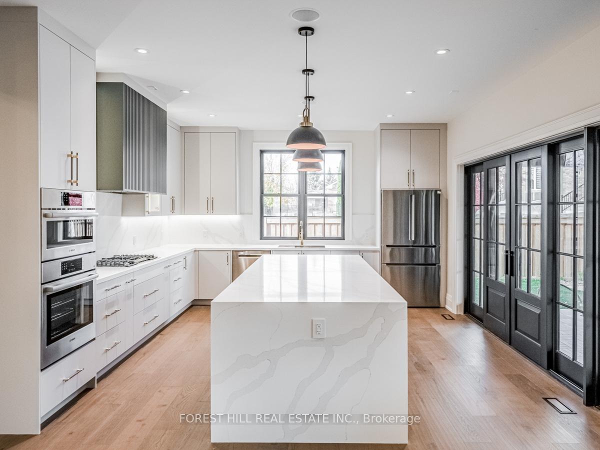 7089 Second Line W, Mississauga, ON L5W1A1 | 4 Bedroom 6 Bathroom Detached House | Image 5