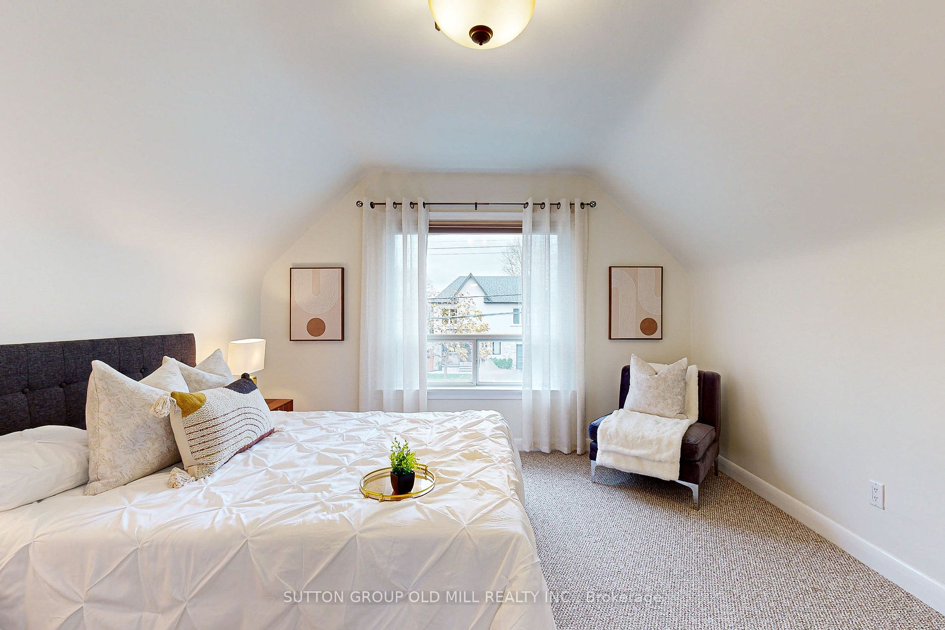 10 Lloyd Manor Rd, Toronto, ON M9B5H6 | 3 Bedroom 3 Bathroom Detached House | Image 30