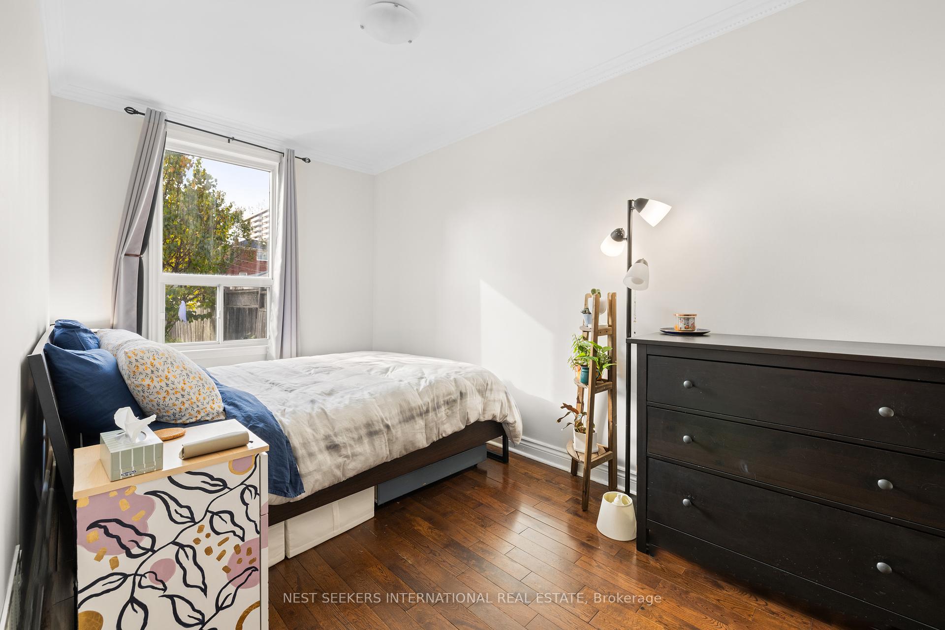 498 Caledonia Rd, Toronto, ON M6E4V2 | 2 Bedroom 2 Bathroom Detached House | Image 7