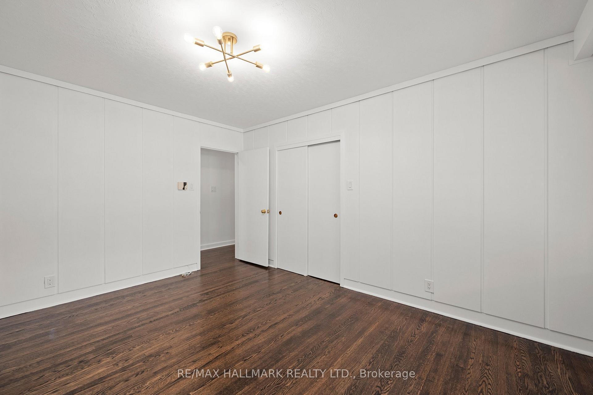 71 Riverwood Pkwy, Toronto, ON M8Y4E4 | 3 Bedroom 3 Bathroom Detached House | Image 17