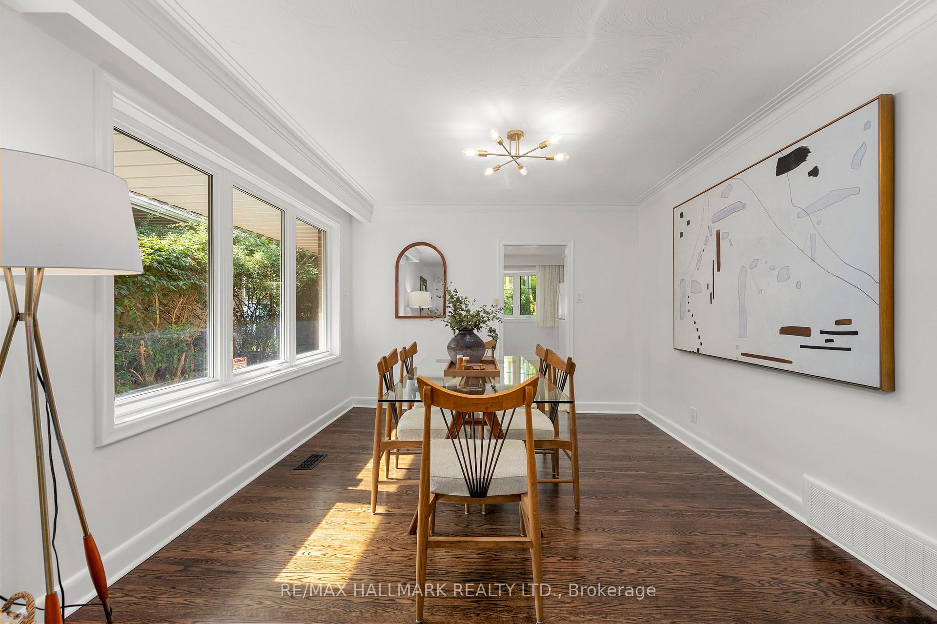 71 Riverwood Pkwy, Toronto, ON M8Y4E4 | 3 Bedroom 3 Bathroom Detached House | Image 7