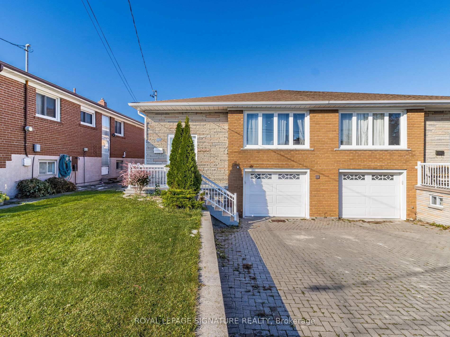 66 Arleta Ave, Toronto, ON M3L2E7 | 3 Bedroom 3 Bathroom Semi-Detached House | Image 2