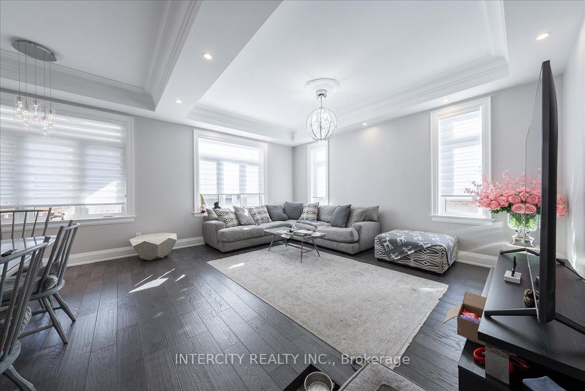 67 Mcadam Ave, Toronto, ON M6A1S6 | 4 Bedroom 6 Bathroom Detached House | Image 15