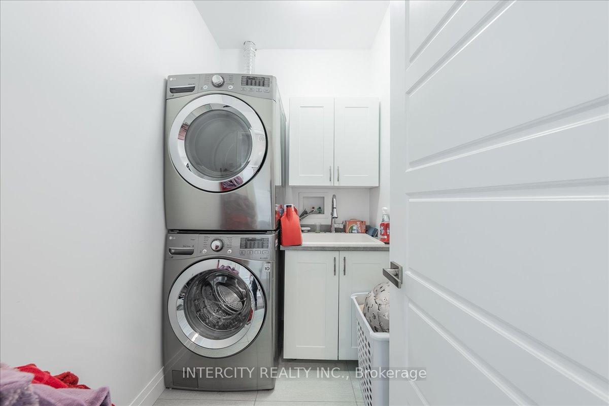 67 Mcadam Ave, Toronto, ON M6A1S6 | 4 Bedroom 6 Bathroom Detached House | Image 23