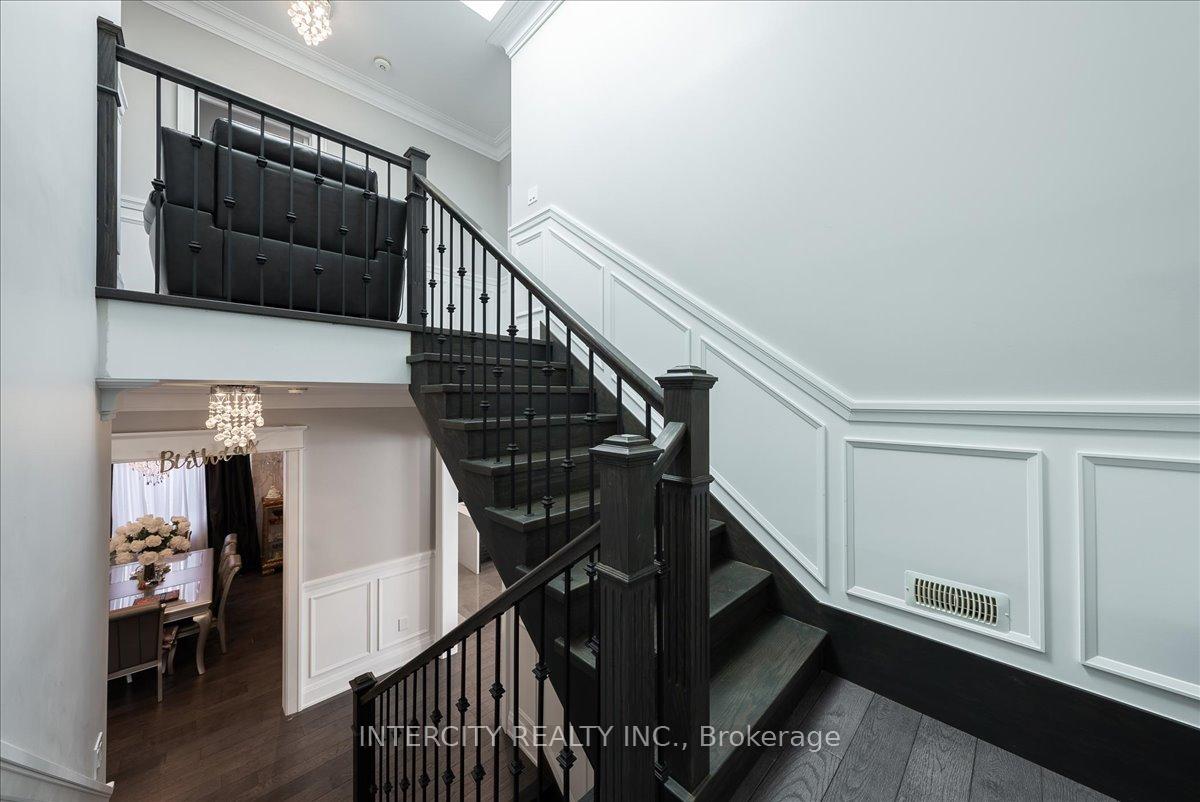 67 Mcadam Ave, Toronto, ON M6A1S6 | 4 Bedroom 6 Bathroom Detached House | Image 24