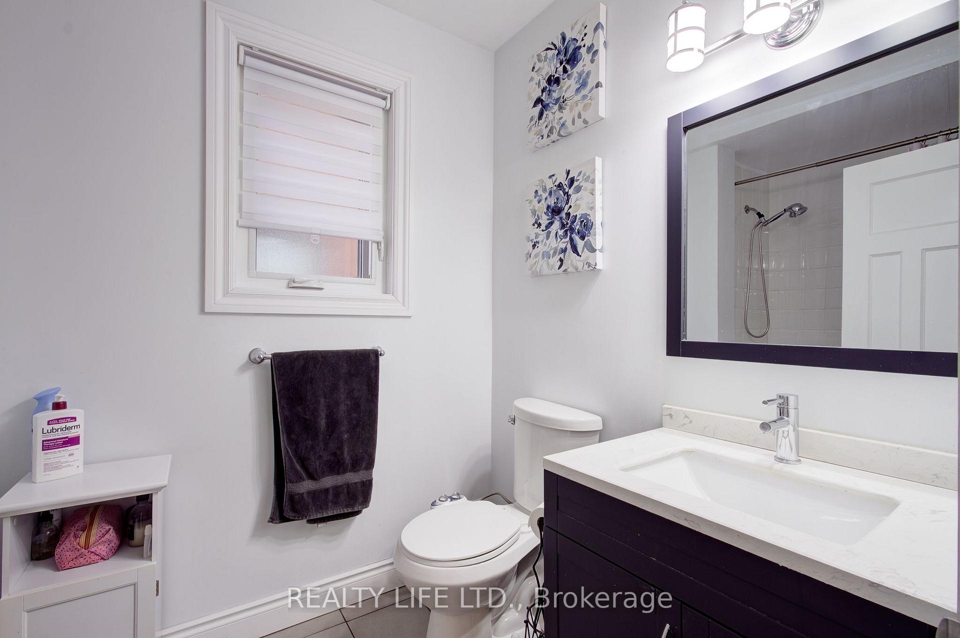 293 Melrose St, Toronto, ON M8Z1G7 | 3 Bedroom 2 Bathroom Detached House | Image 15
