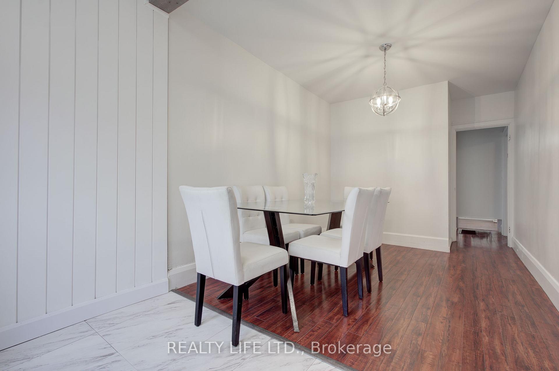 293 Melrose St, Toronto, ON M8Z1G7 | 3 Bedroom 2 Bathroom Detached House | Image 6