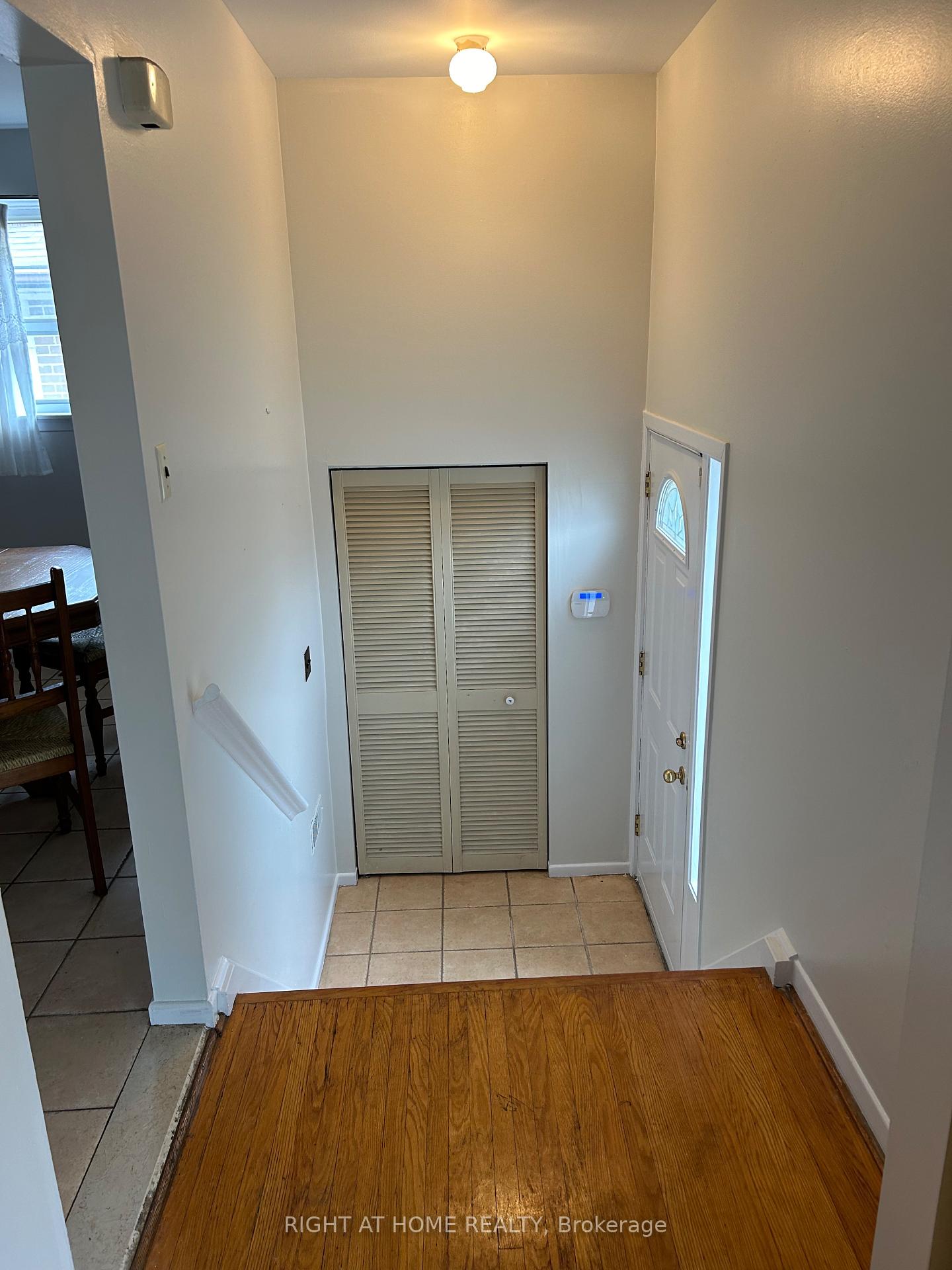 65 Primula Cres, Toronto, ON M9L1J9 | 3 Bedroom 2 Bathroom Semi-Detached House | Image 12