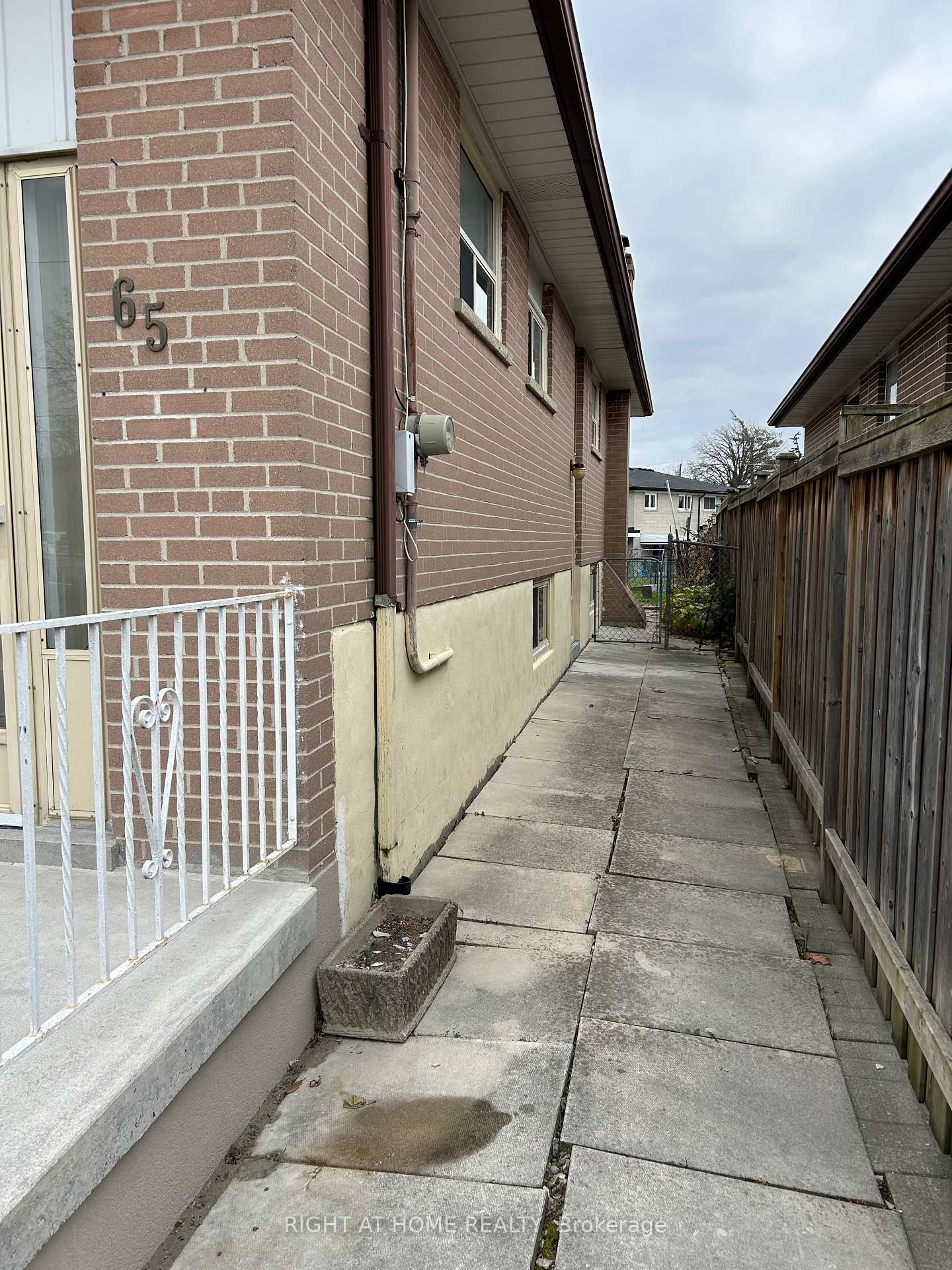 65 Primula Cres, Toronto, ON M9L1J9 | 3 Bedroom 2 Bathroom Semi-Detached House | Image 3