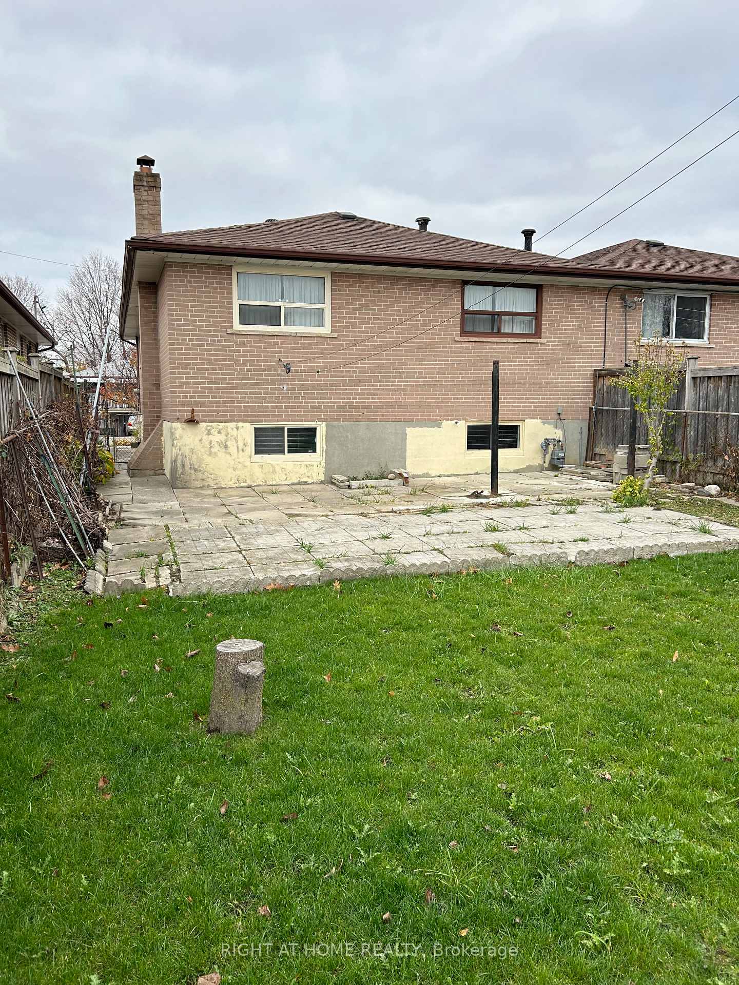 65 Primula Cres, Toronto, ON M9L1J9 | 3 Bedroom 2 Bathroom Semi-Detached House | Image 7