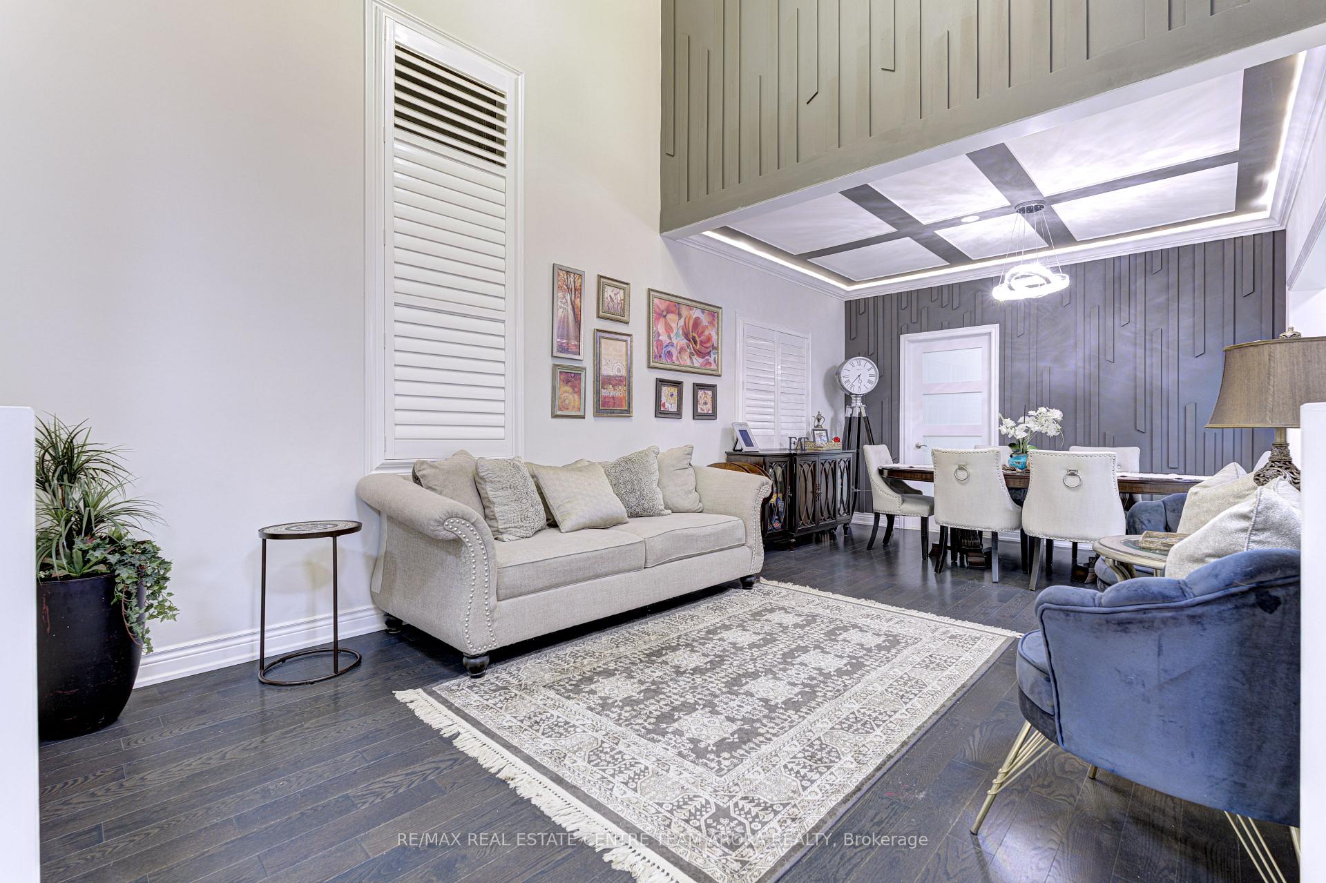 6937 Amour Terr, Mississauga, ON L5W1G5 | 4 Bedroom 4 Bathroom Detached House | Image 10