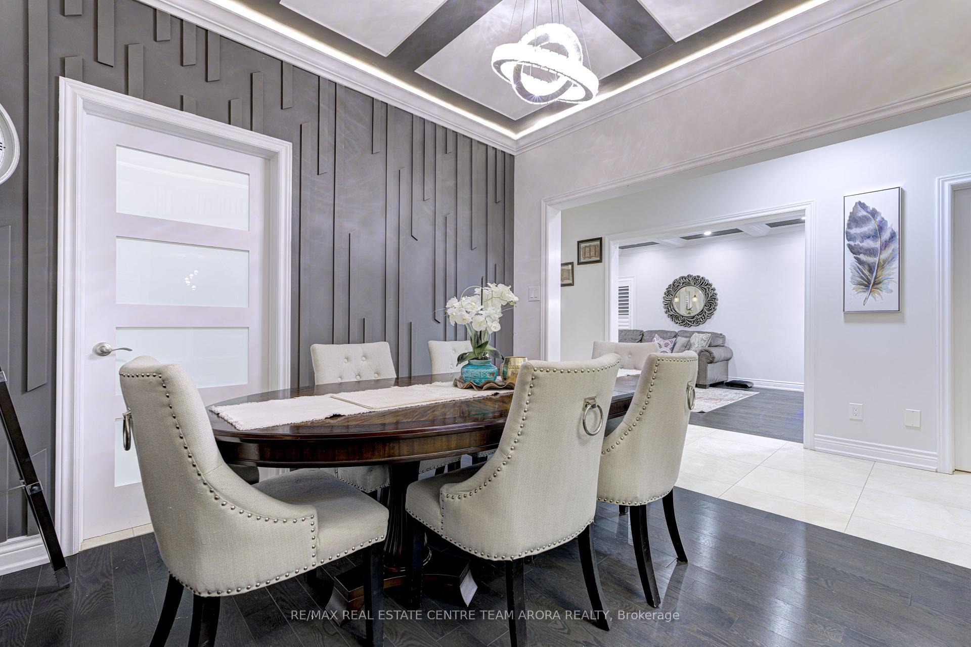 6937 Amour Terr, Mississauga, ON L5W1G5 | 4 Bedroom 4 Bathroom Detached House | Image 11