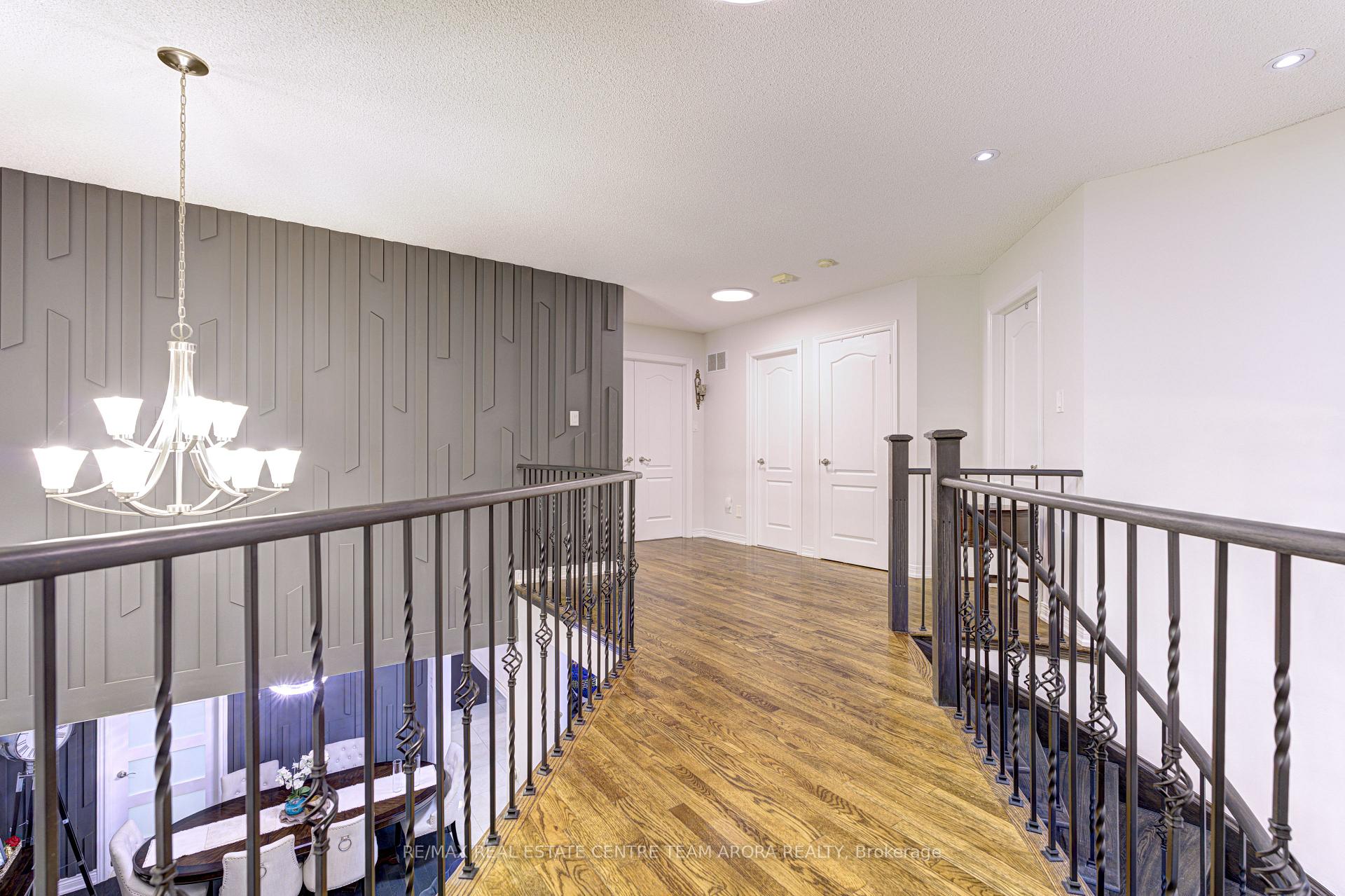 6937 Amour Terr, Mississauga, ON L5W1G5 | 4 Bedroom 4 Bathroom Detached House | Image 17