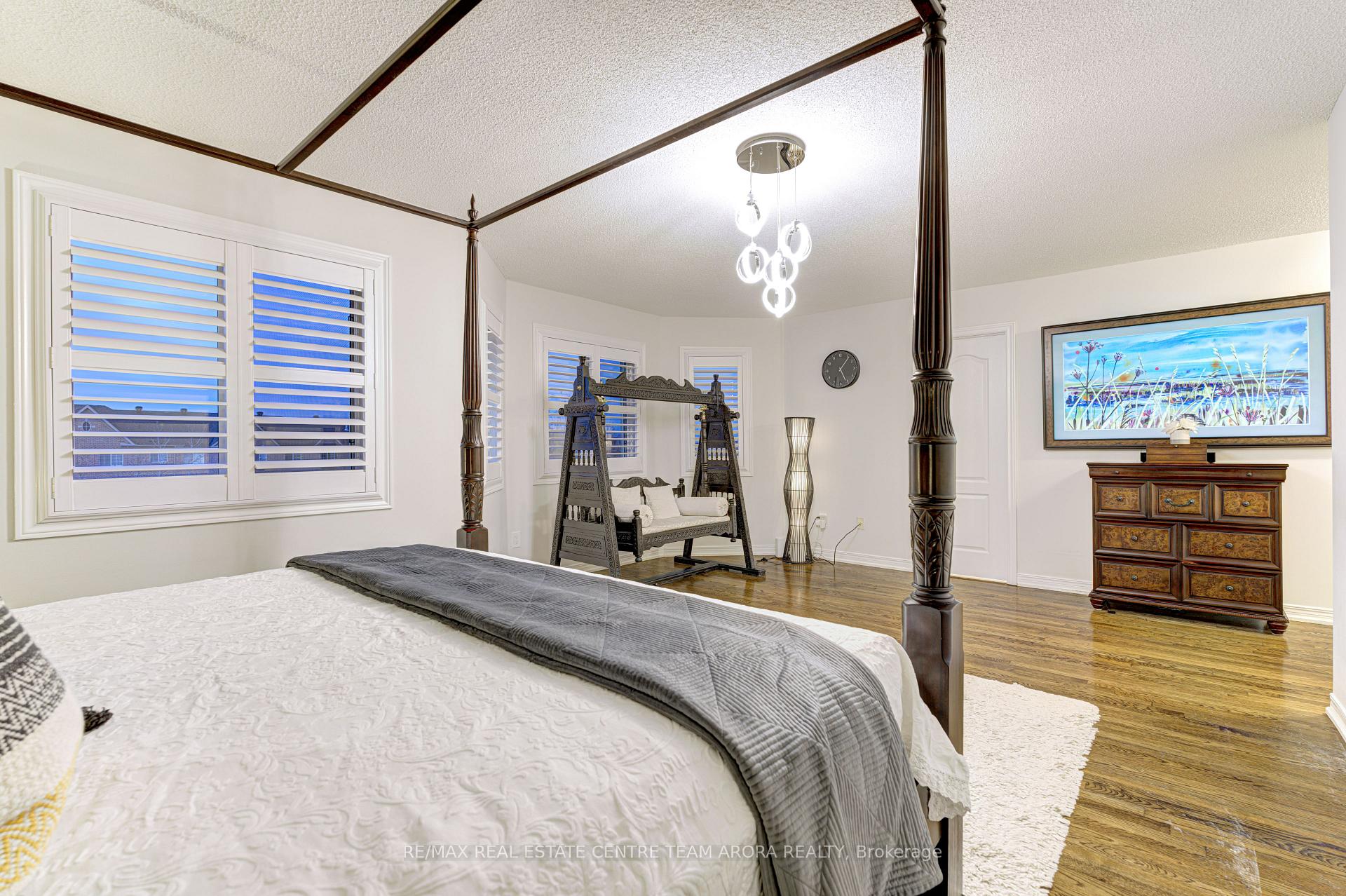 6937 Amour Terr, Mississauga, ON L5W1G5 | 4 Bedroom 4 Bathroom Detached House | Image 19