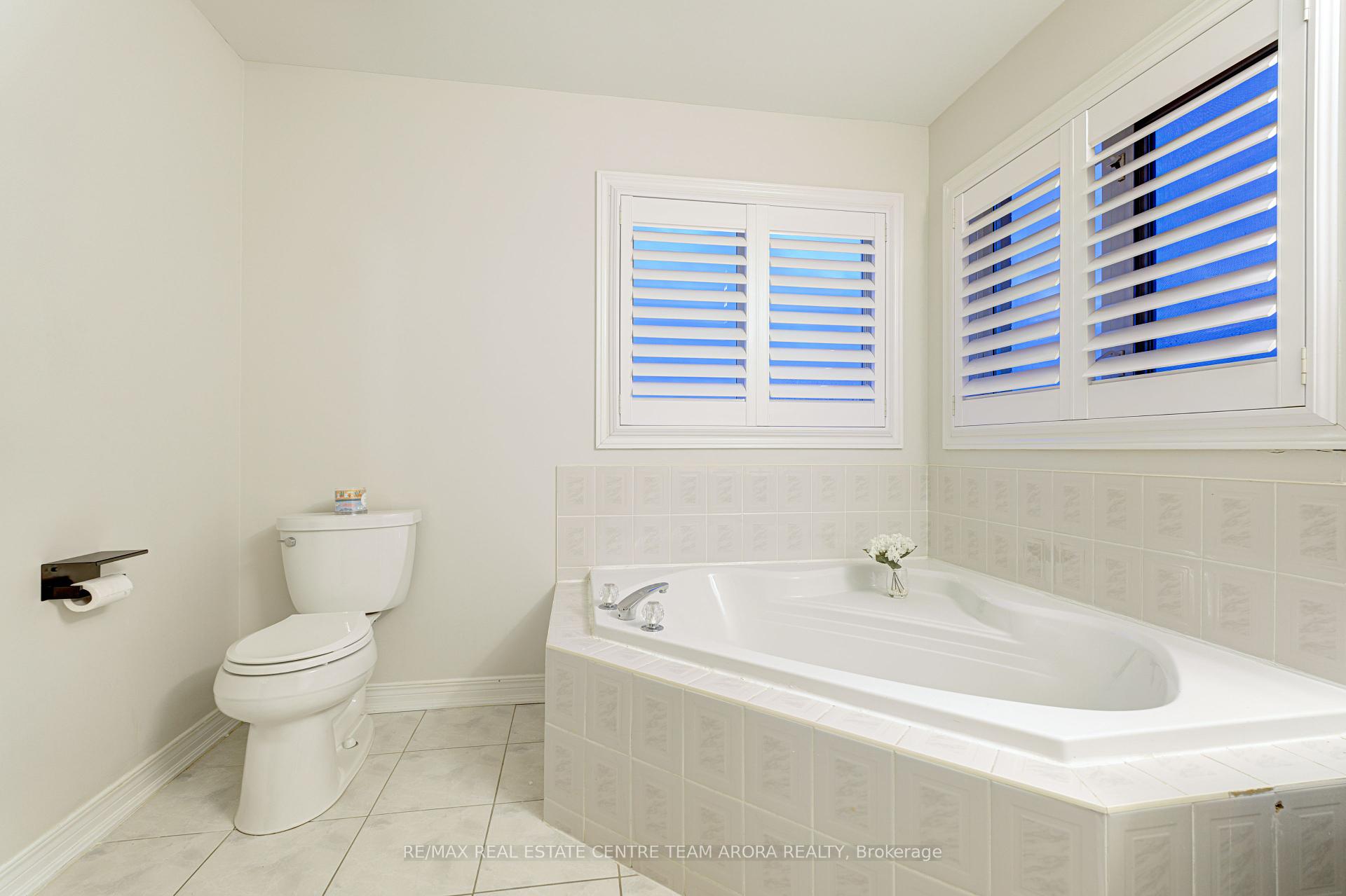 6937 Amour Terr, Mississauga, ON L5W1G5 | 4 Bedroom 4 Bathroom Detached House | Image 24