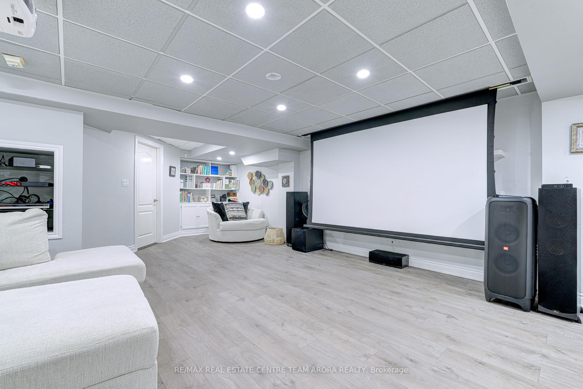 6937 Amour Terr, Mississauga, ON L5W1G5 | 4 Bedroom 4 Bathroom Detached House | Image 33